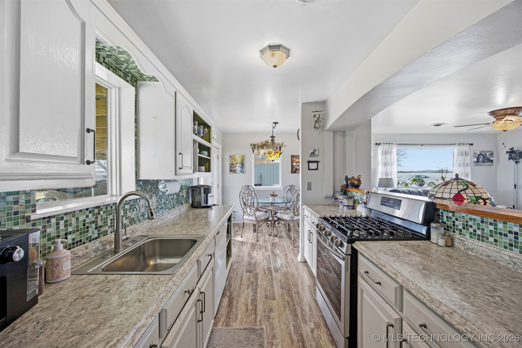 449309 Hwy 60 Property Photo 4