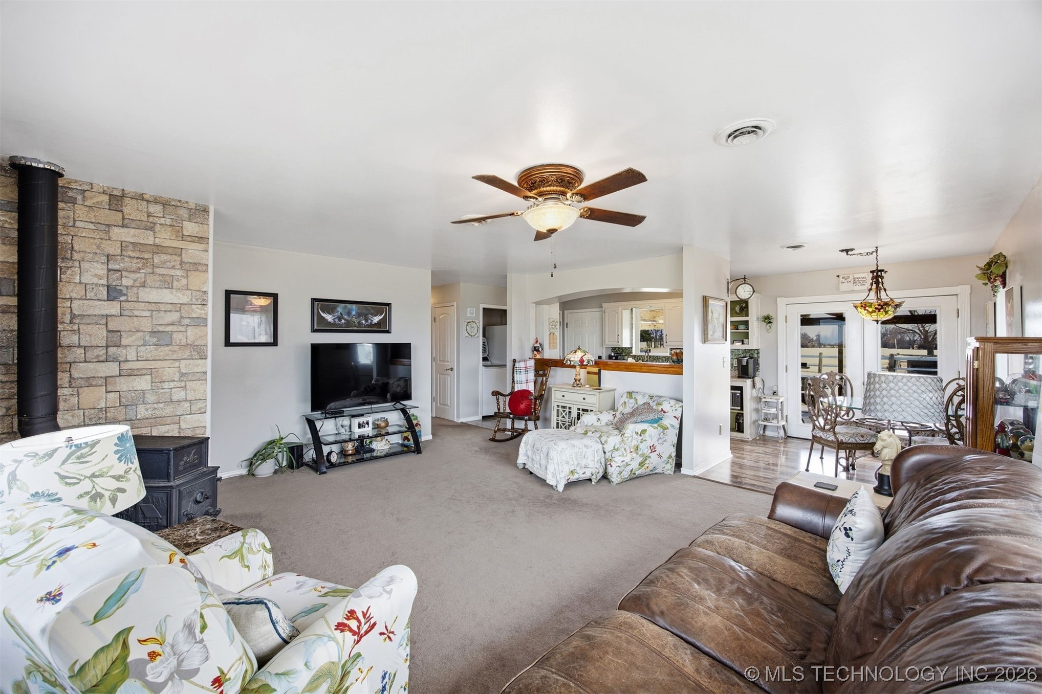 449309 Hwy 60 Property Photo 9