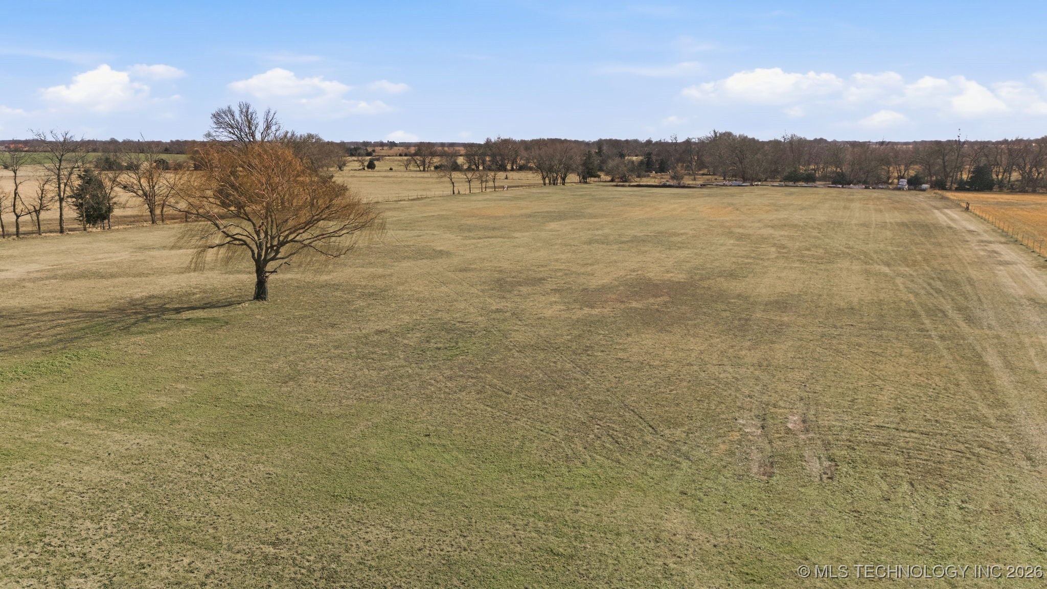 449309 Hwy 60 Property Photo 34