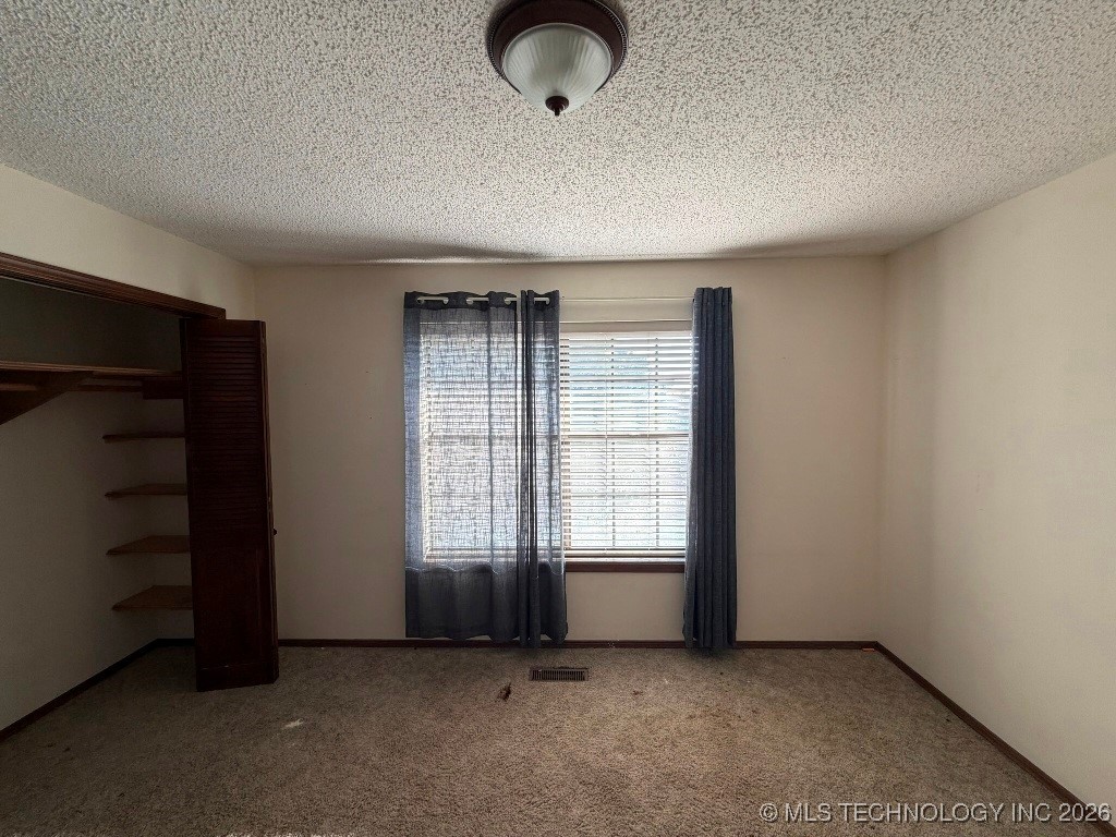 9390 Hedge Road Property Photo 21