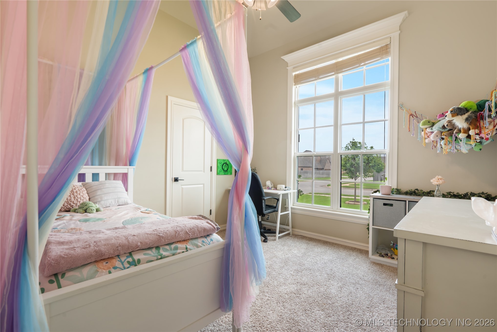 2509 E Northampton Street Property Photo 23