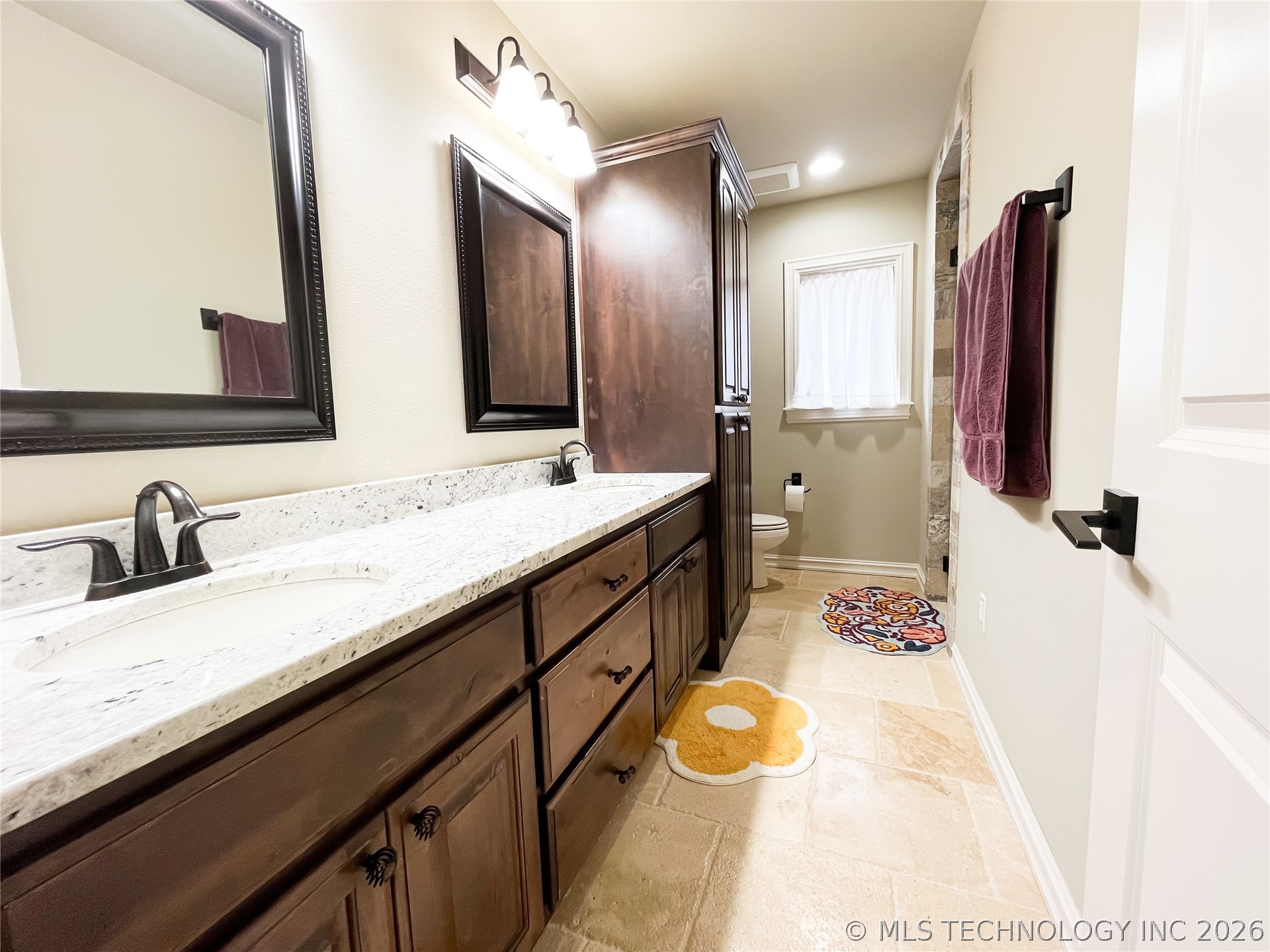 2509 E Northampton Street Property Photo 24