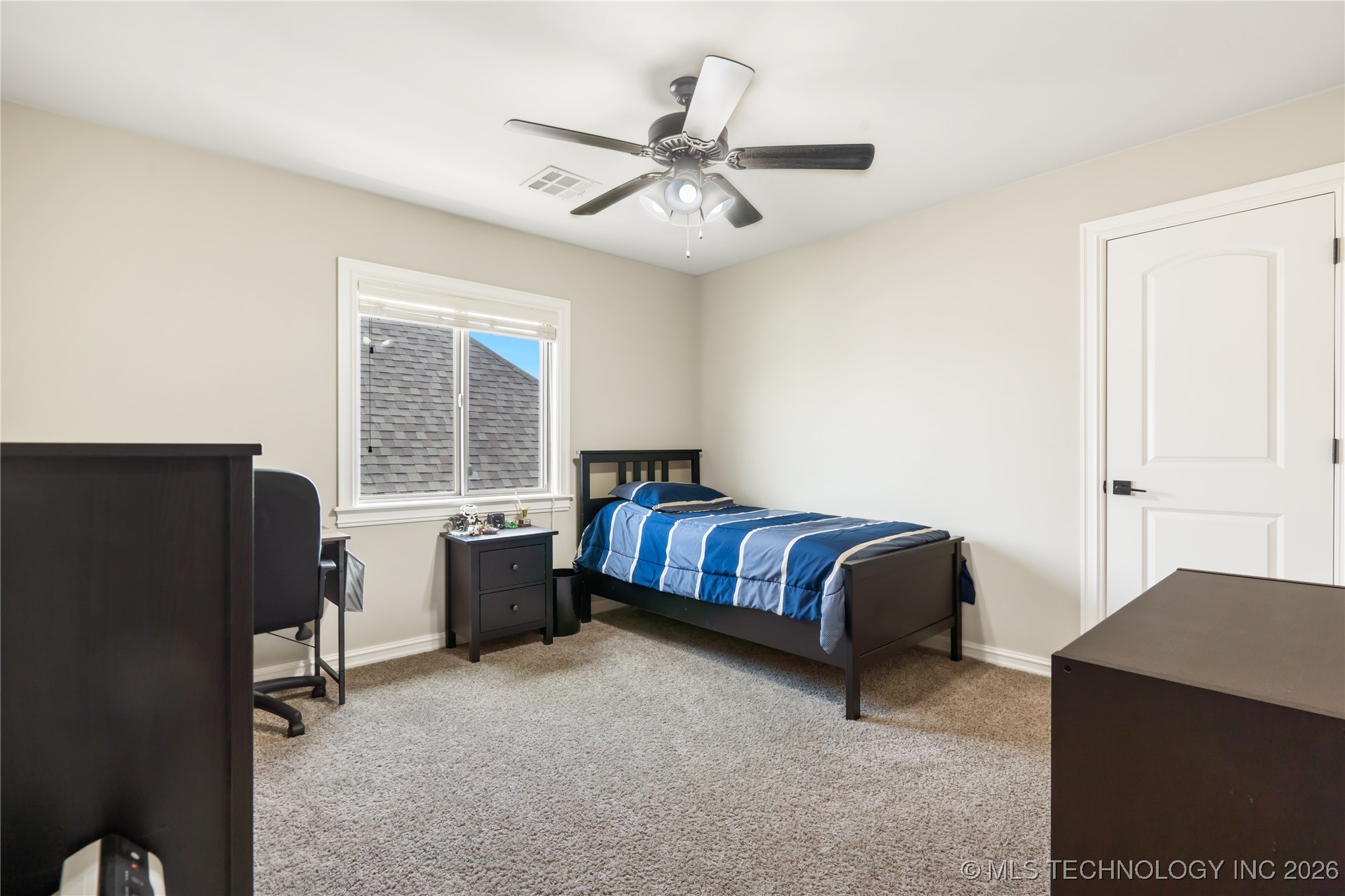 2509 E Northampton Street Property Photo 27