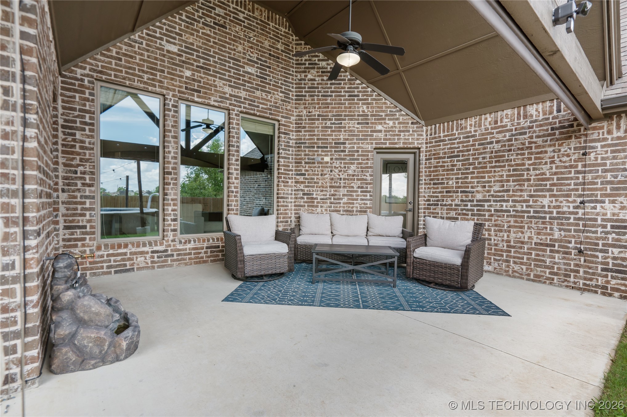 2509 E Northampton Street Property Photo 30