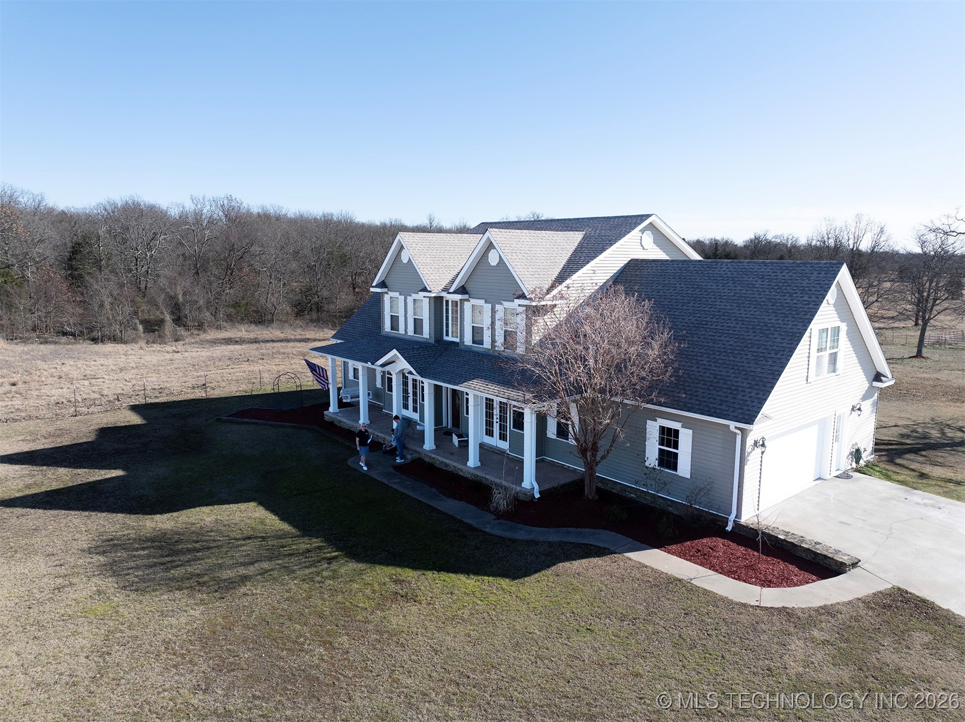 450778 E 1000 Road Property Photo 2