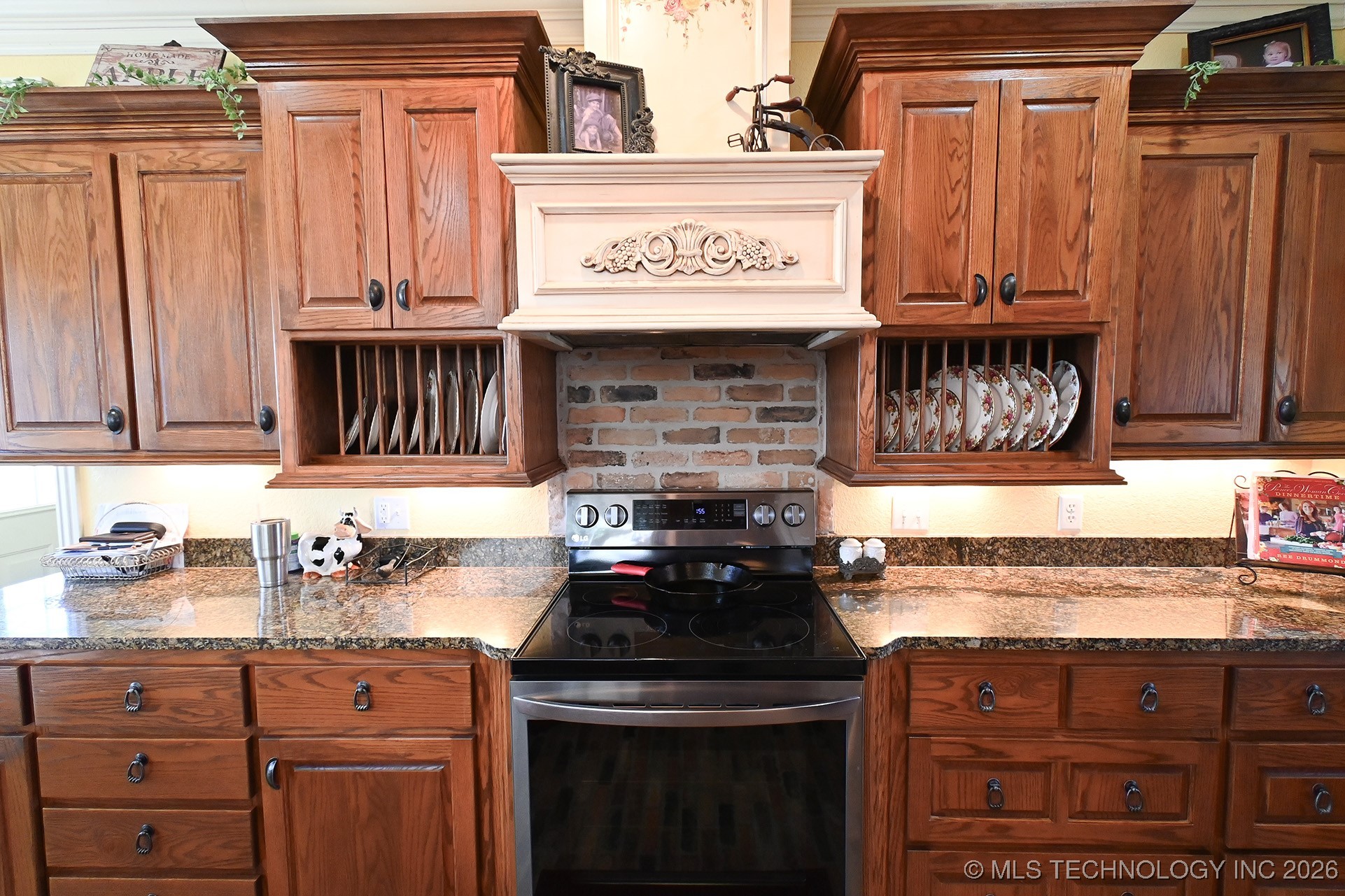 450778 E 1000 Road Property Photo 5