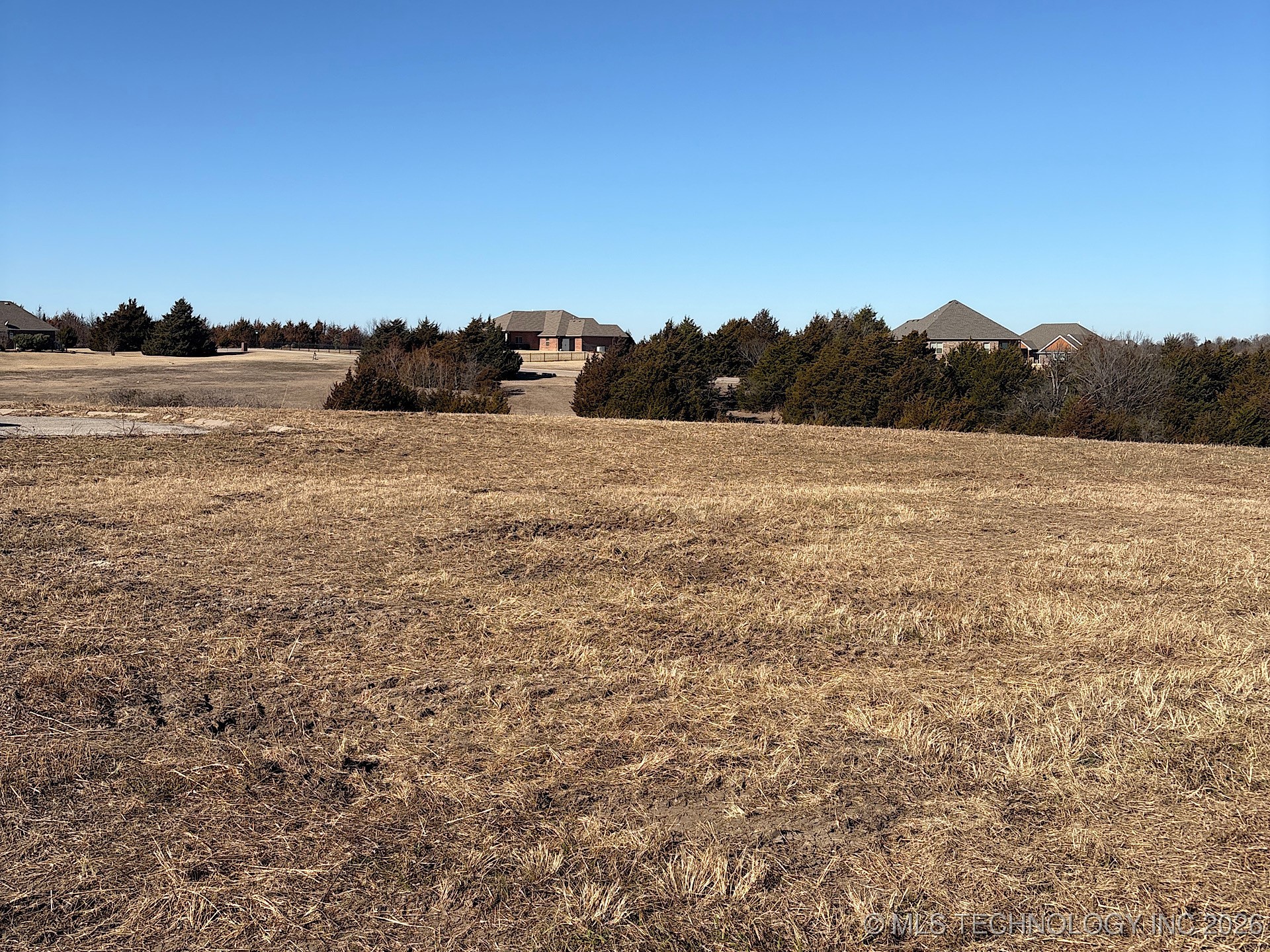 E Country Club Drive Property Photo 20