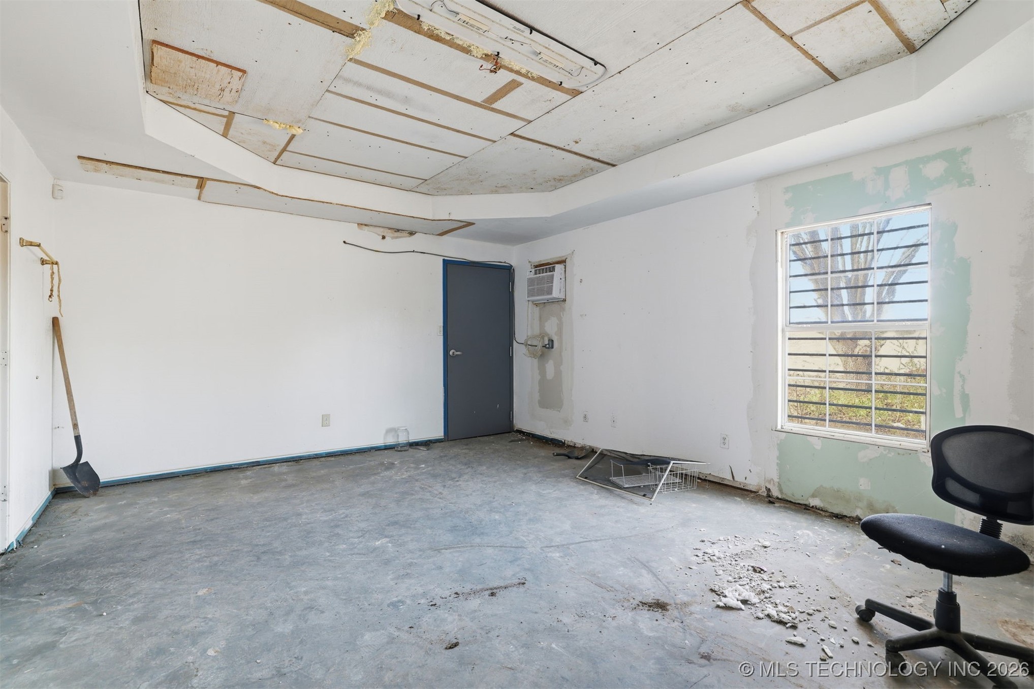 379 Madison Property Photo 10