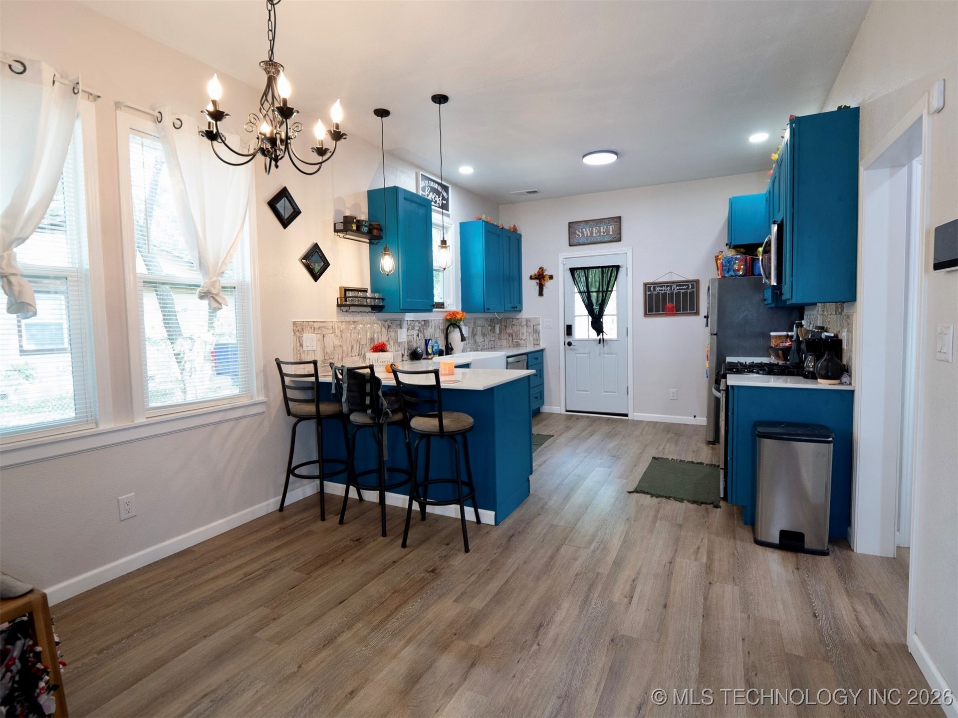 1010 Burch Street Nw Property Photo 5