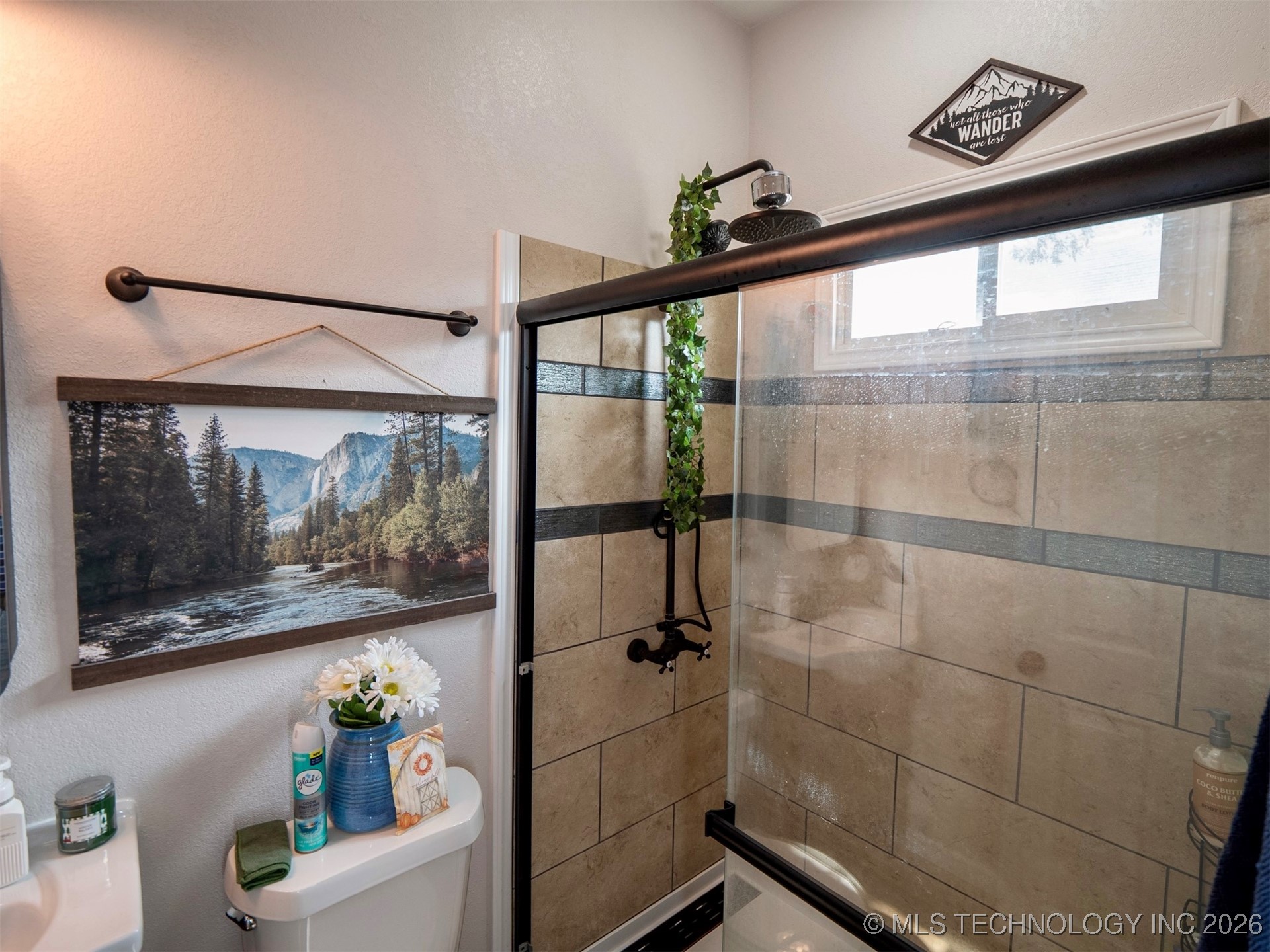 1010 Burch Street Nw Property Photo 14