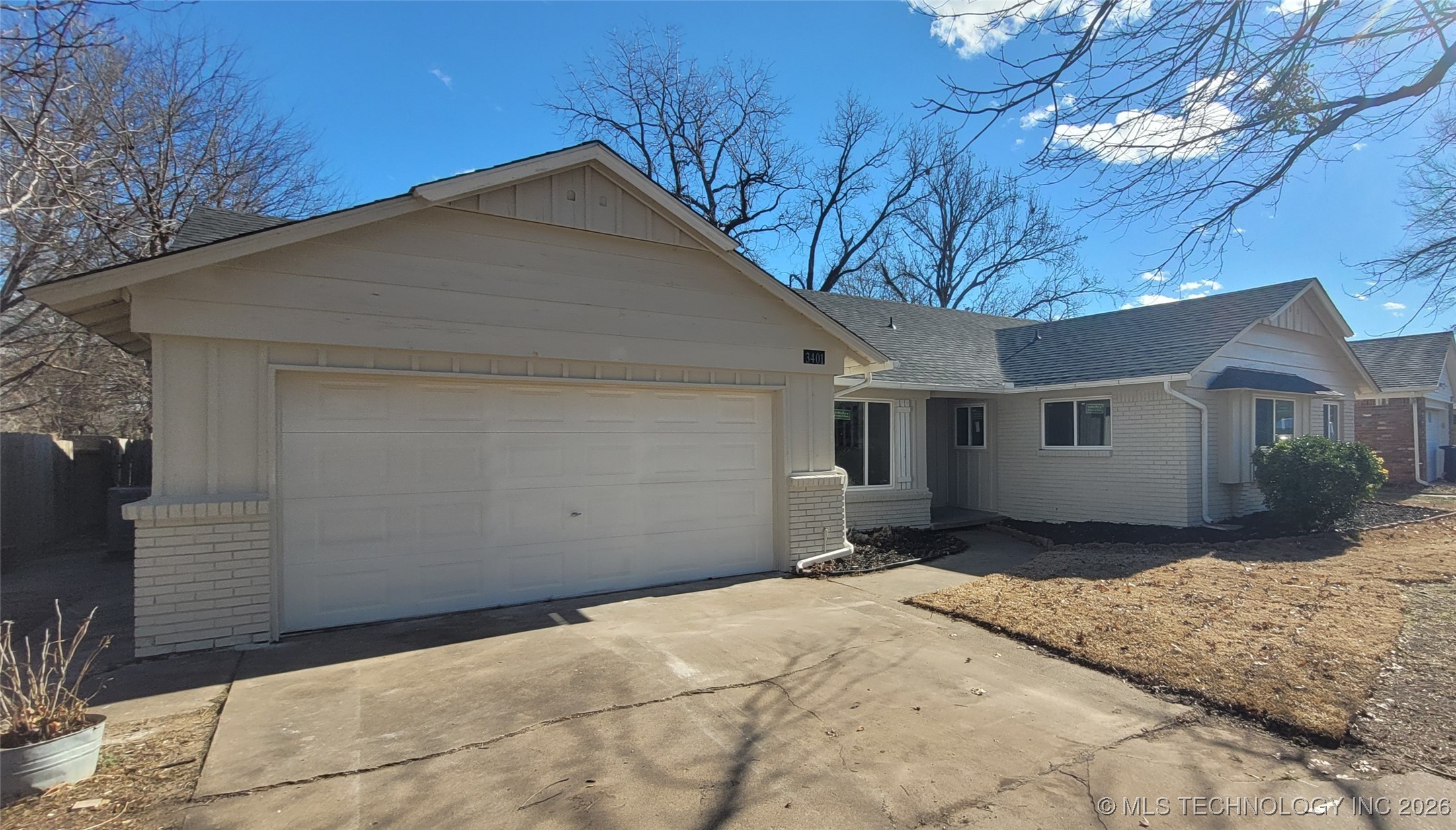 3401 S 93rd East Avenue Property Photo 3