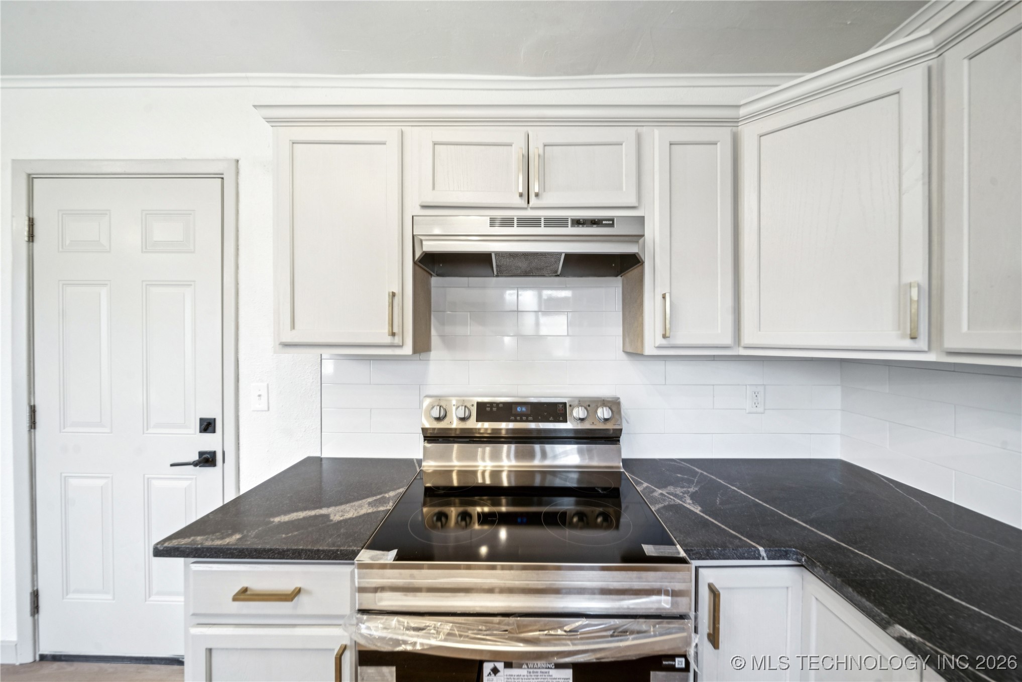 3401 S 93rd East Avenue Property Photo 13