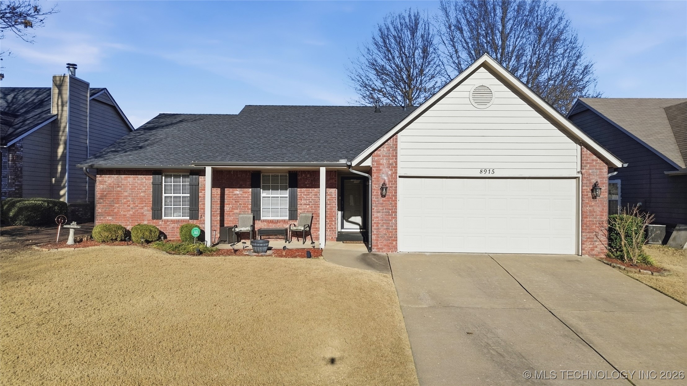 8915 E 100th Street Property Photo 1