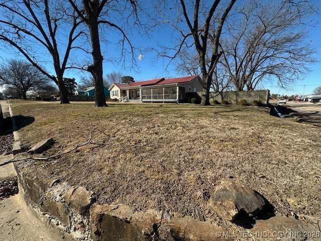 924 N Burns Property Photo 2