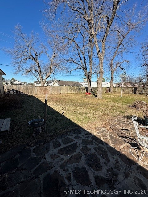 924 N Burns Property Photo 5