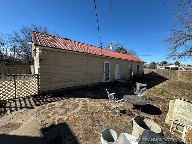 924 N Burns Property Photo 6