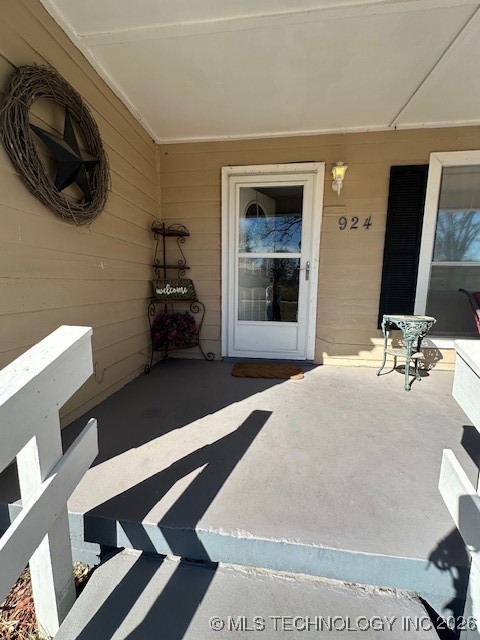 924 N Burns Property Photo 13