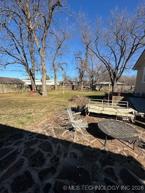 924 N Burns Property Photo 14