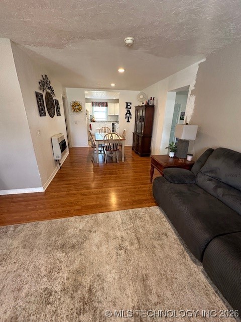 924 N Burns Property Photo 16