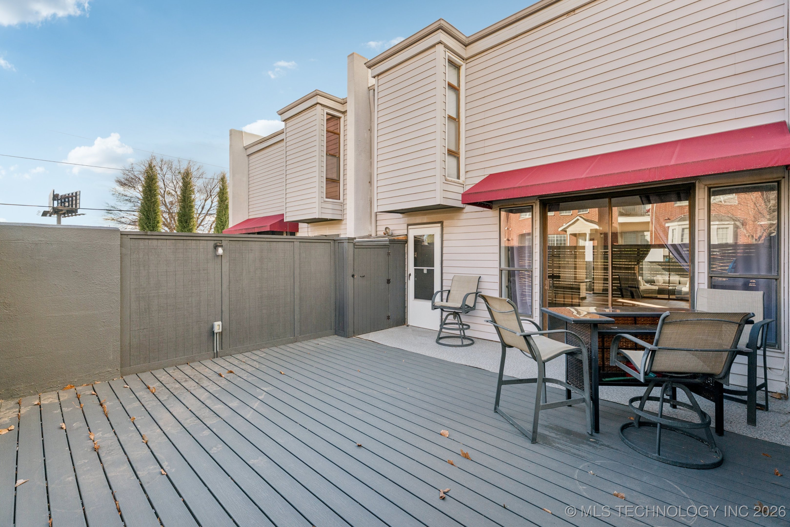 410 W 7th Street 244 Property Photo 2