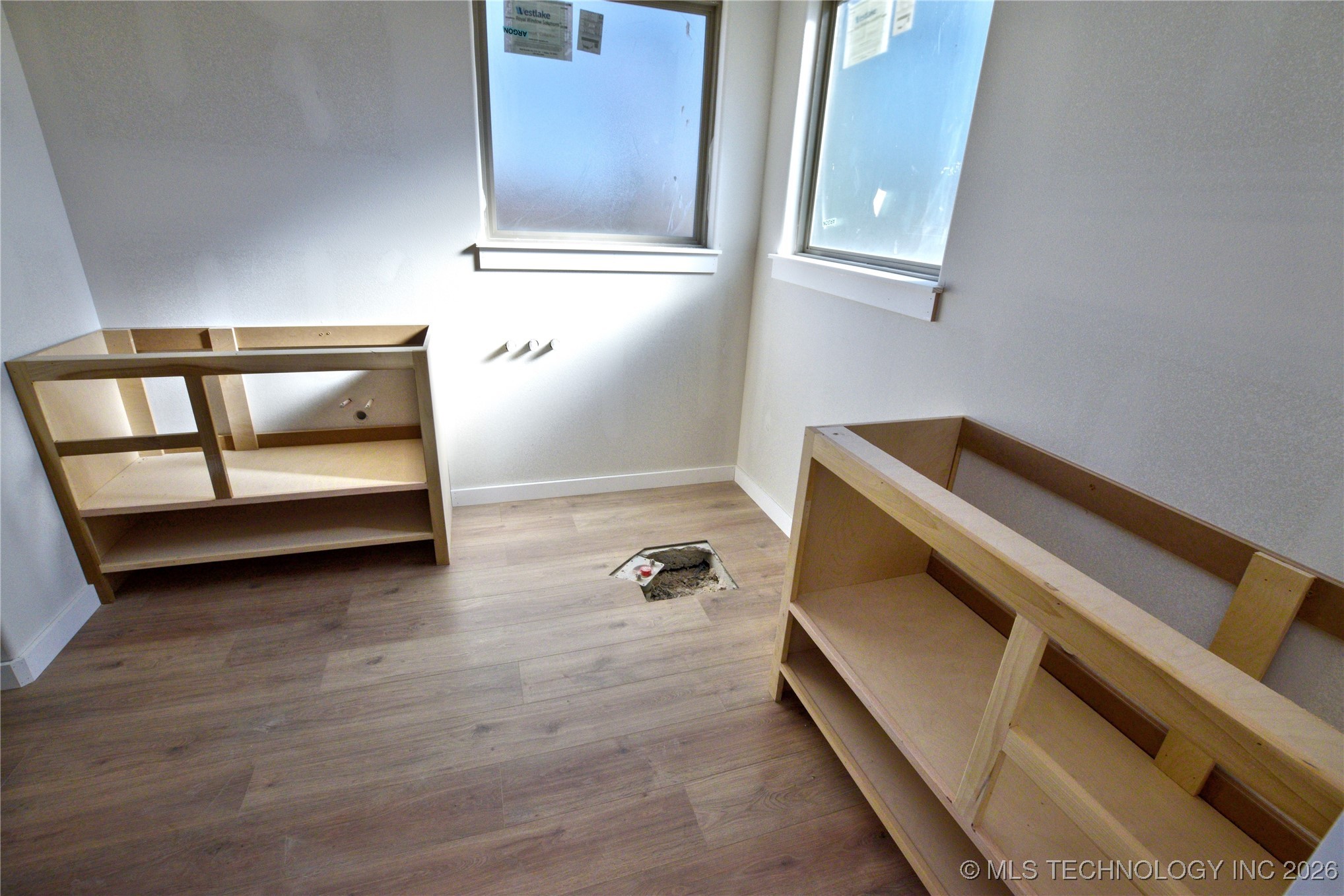 18864 W Hunters Court Property Photo 9