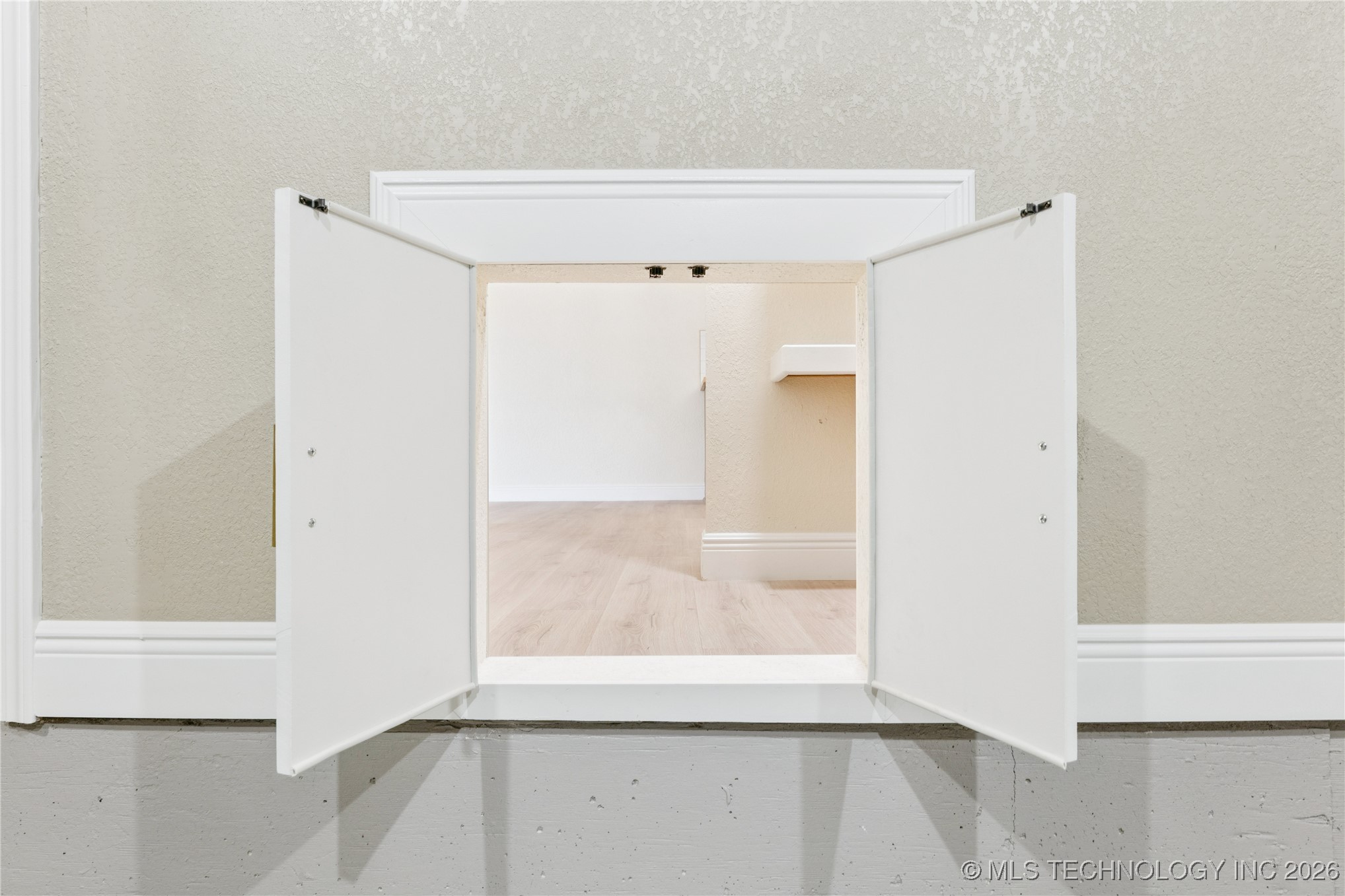 11229 S Nandina Avenue Property Photo 12