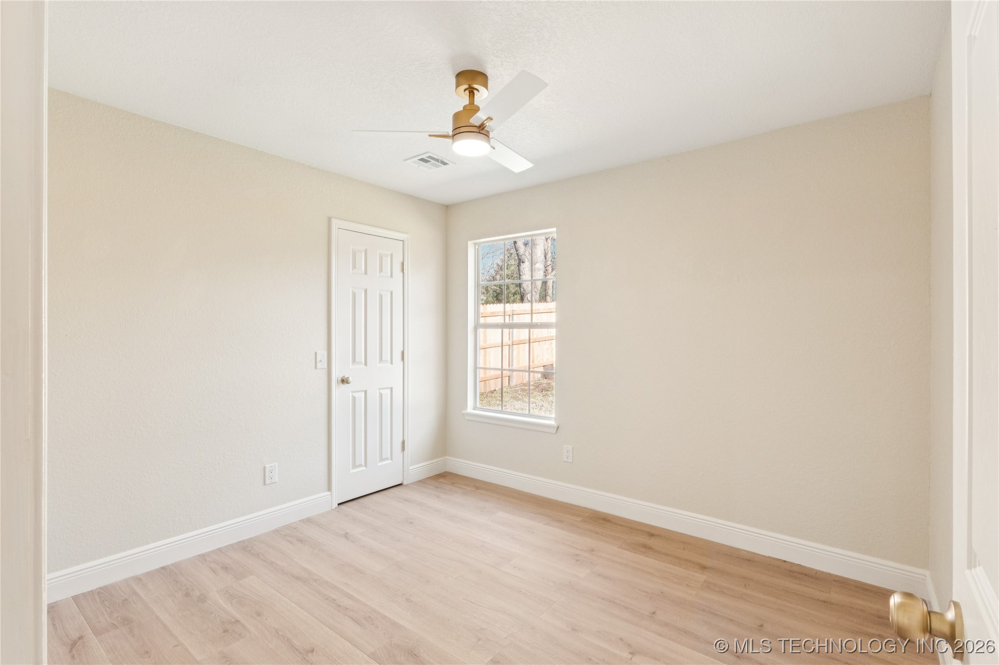 11229 S Nandina Avenue Property Photo 17