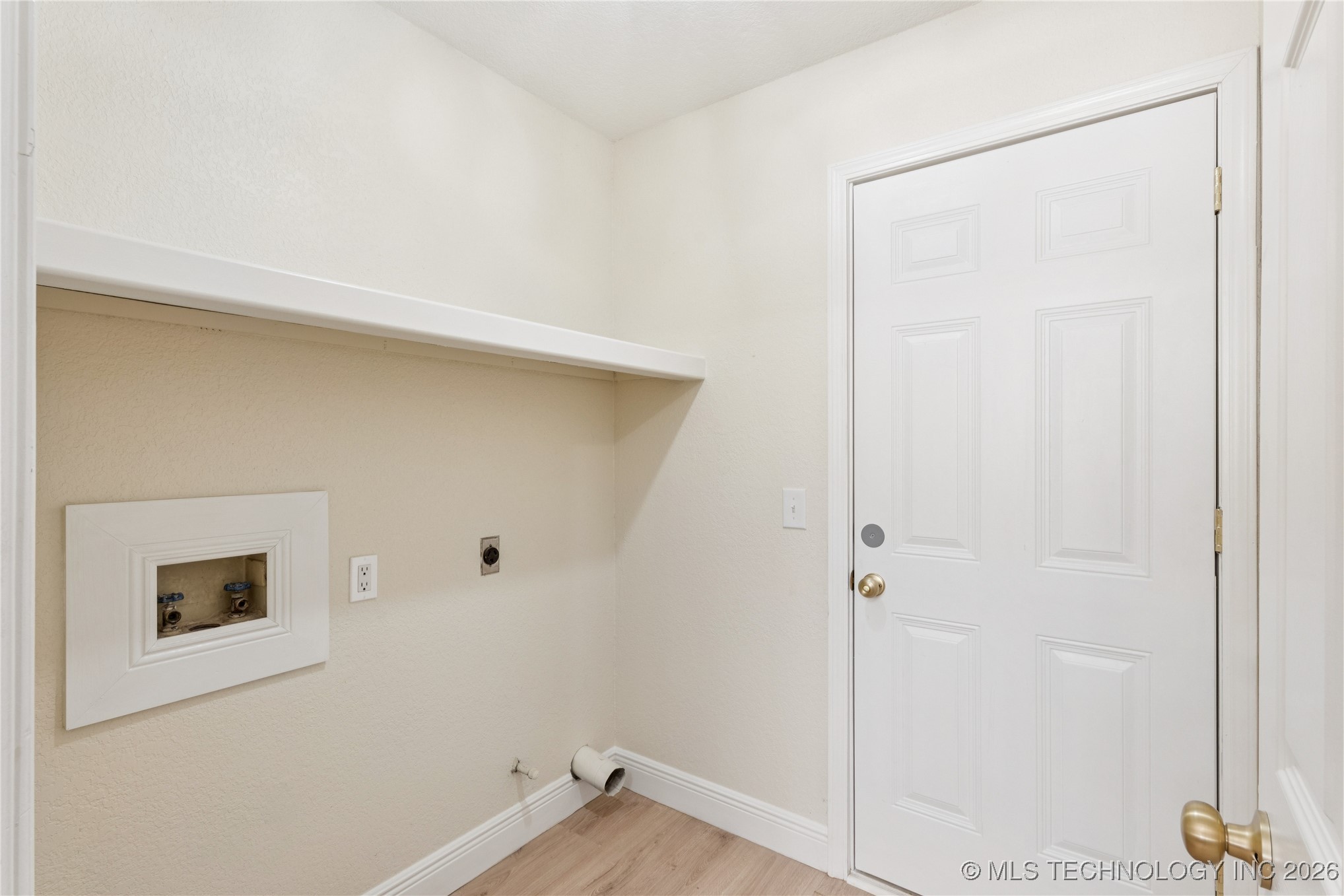 11229 S Nandina Avenue Property Photo 22