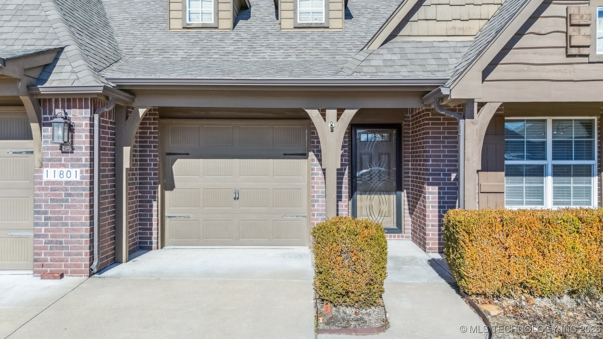 11801 E 105th Place N Property Photo 4