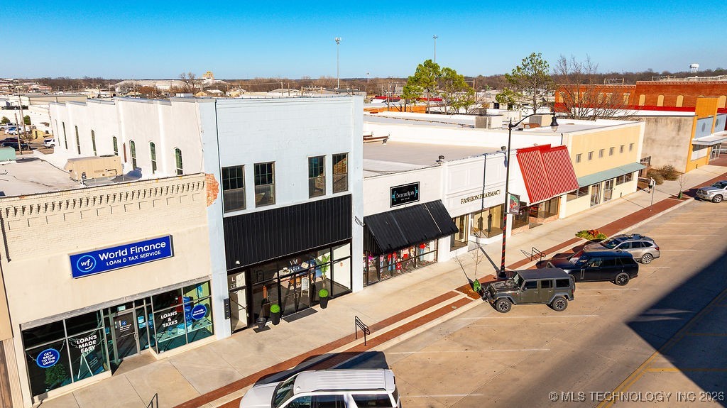 118 W Main Street Property Photo 2