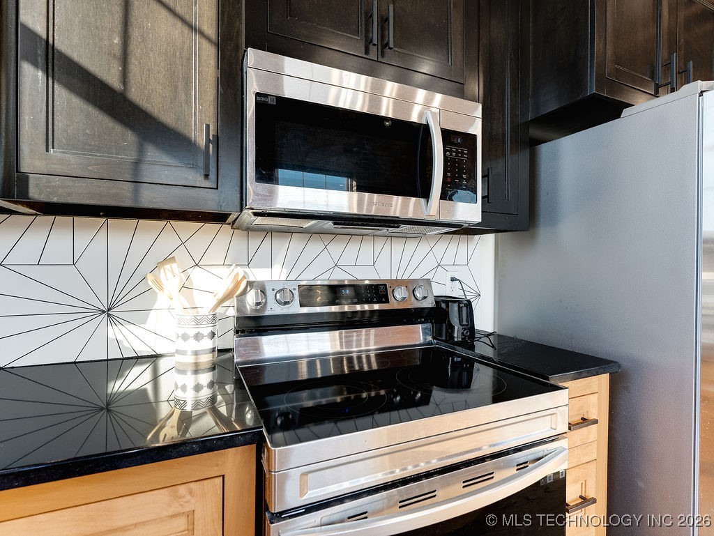 118 W Main Street Property Photo 15