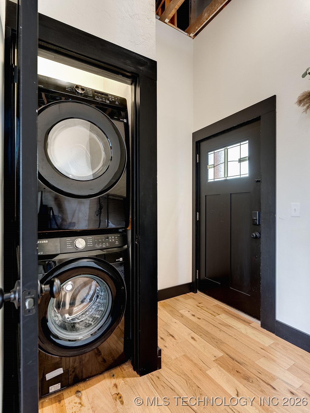 118 W Main Street Property Photo 20