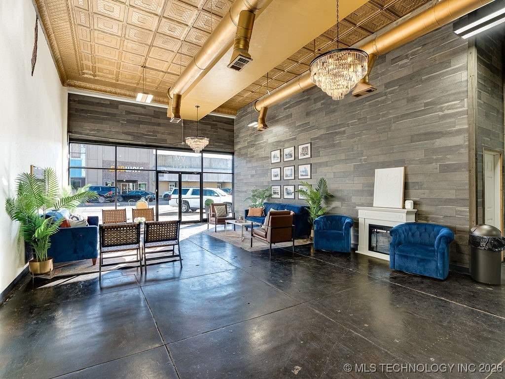 118 W Main Street Property Photo 24