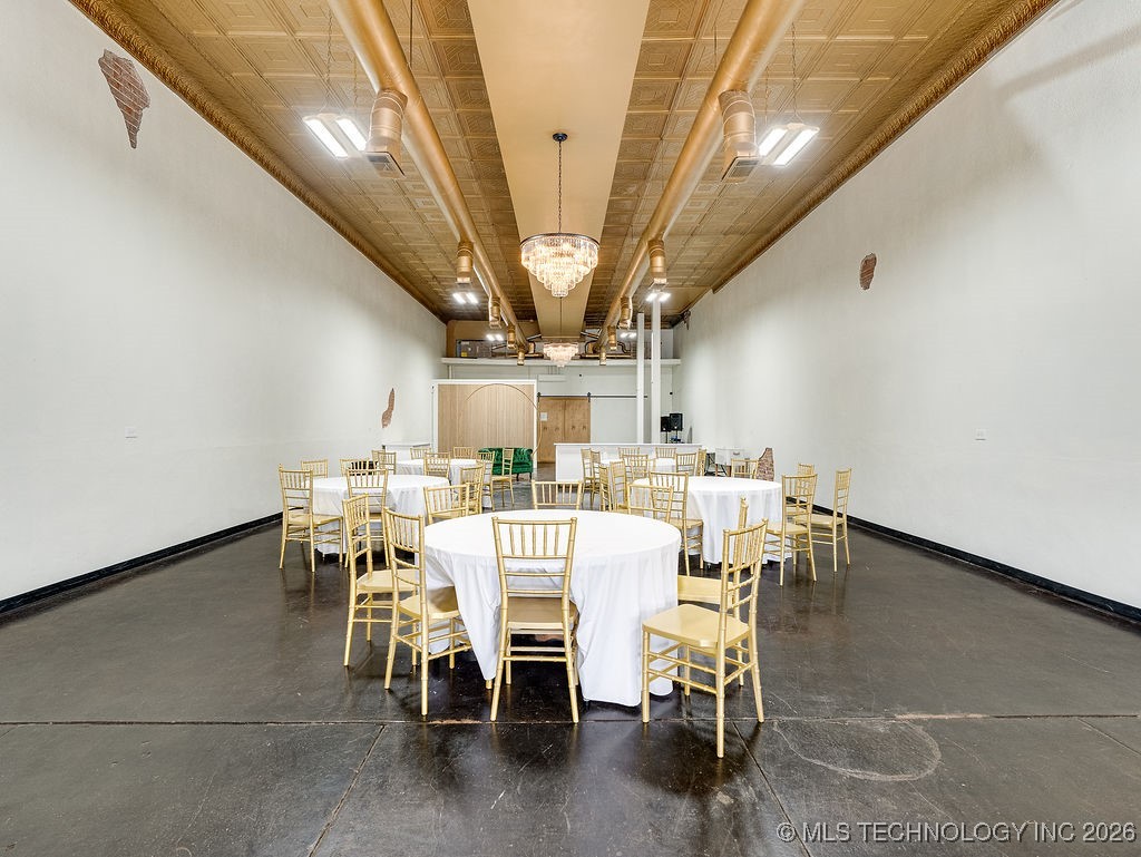 118 W Main Street Property Photo 27