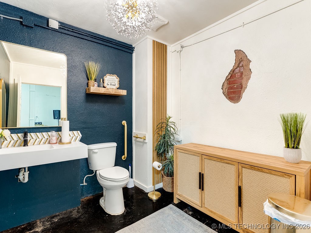 118 W Main Street Property Photo 32