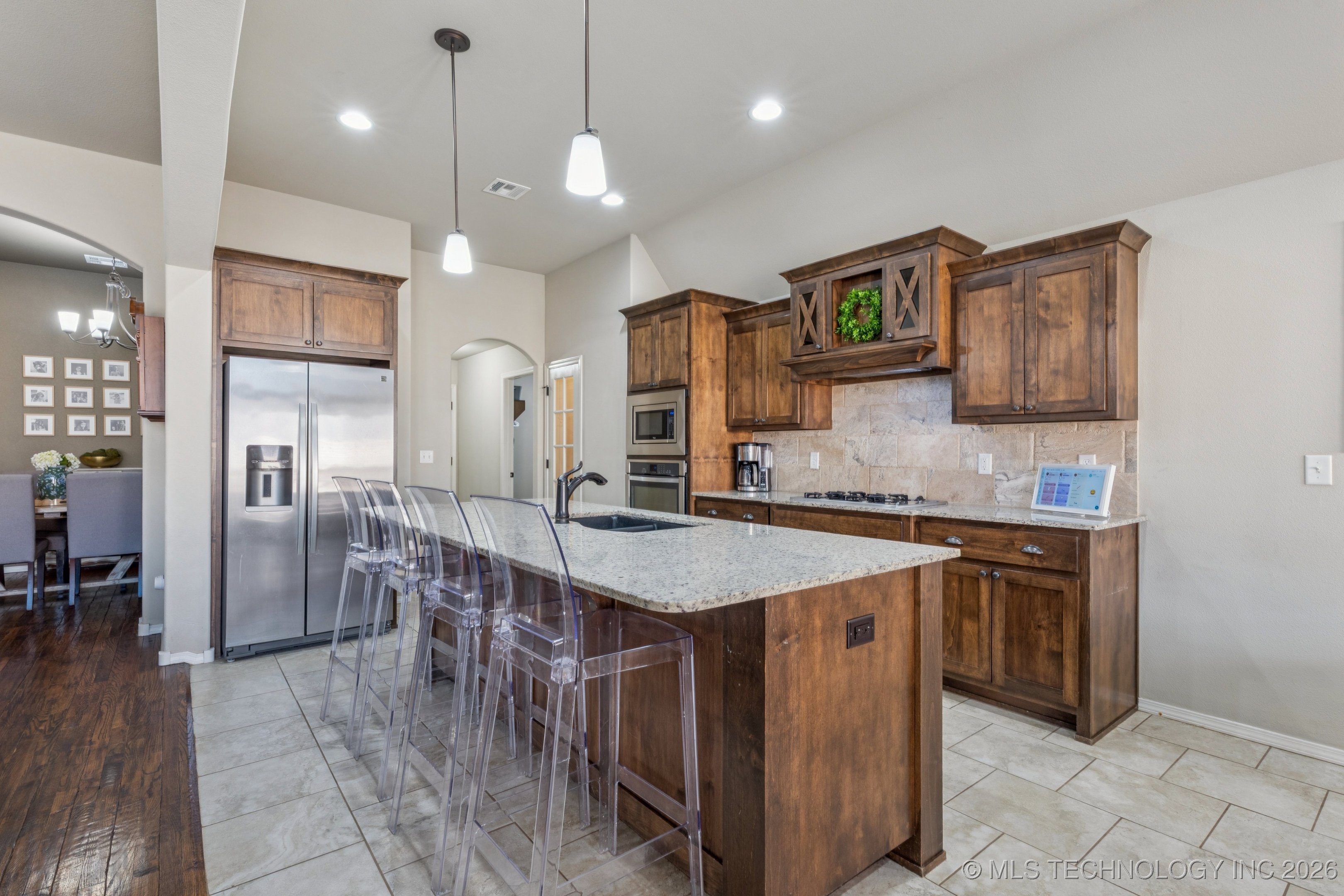 1604 E Quantico Street Property Photo 10