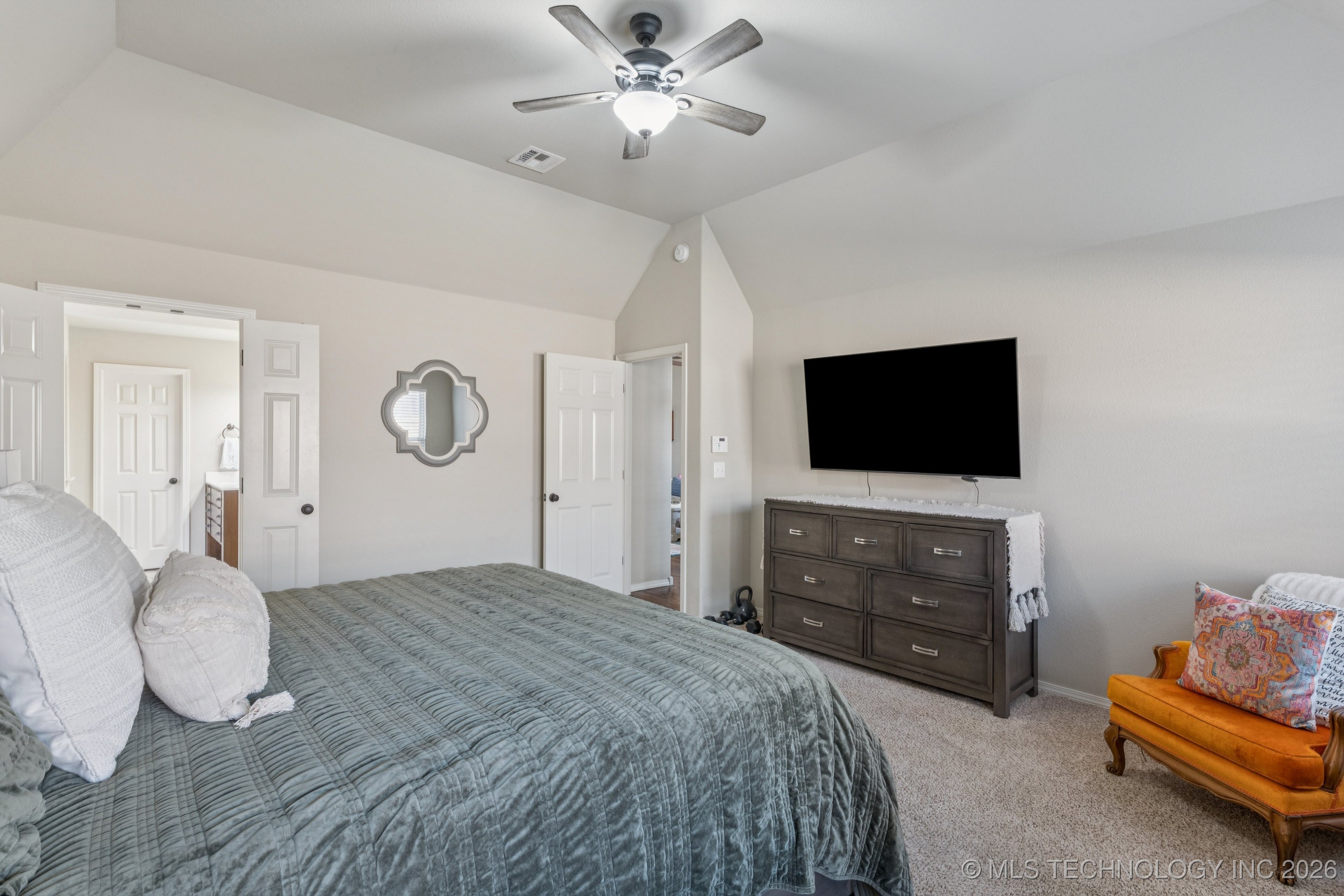 1604 E Quantico Street Property Photo 17