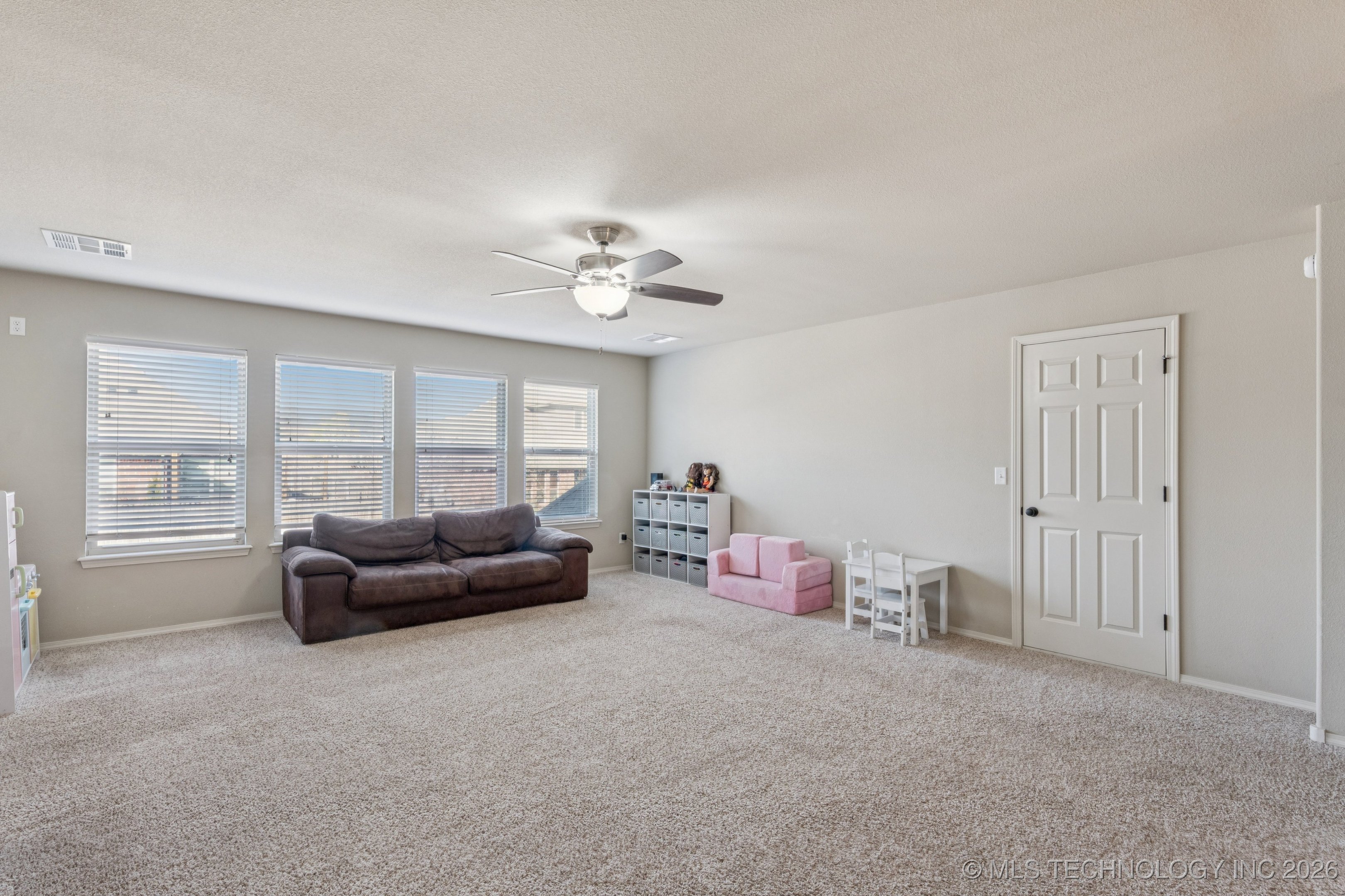 1604 E Quantico Street Property Photo 29