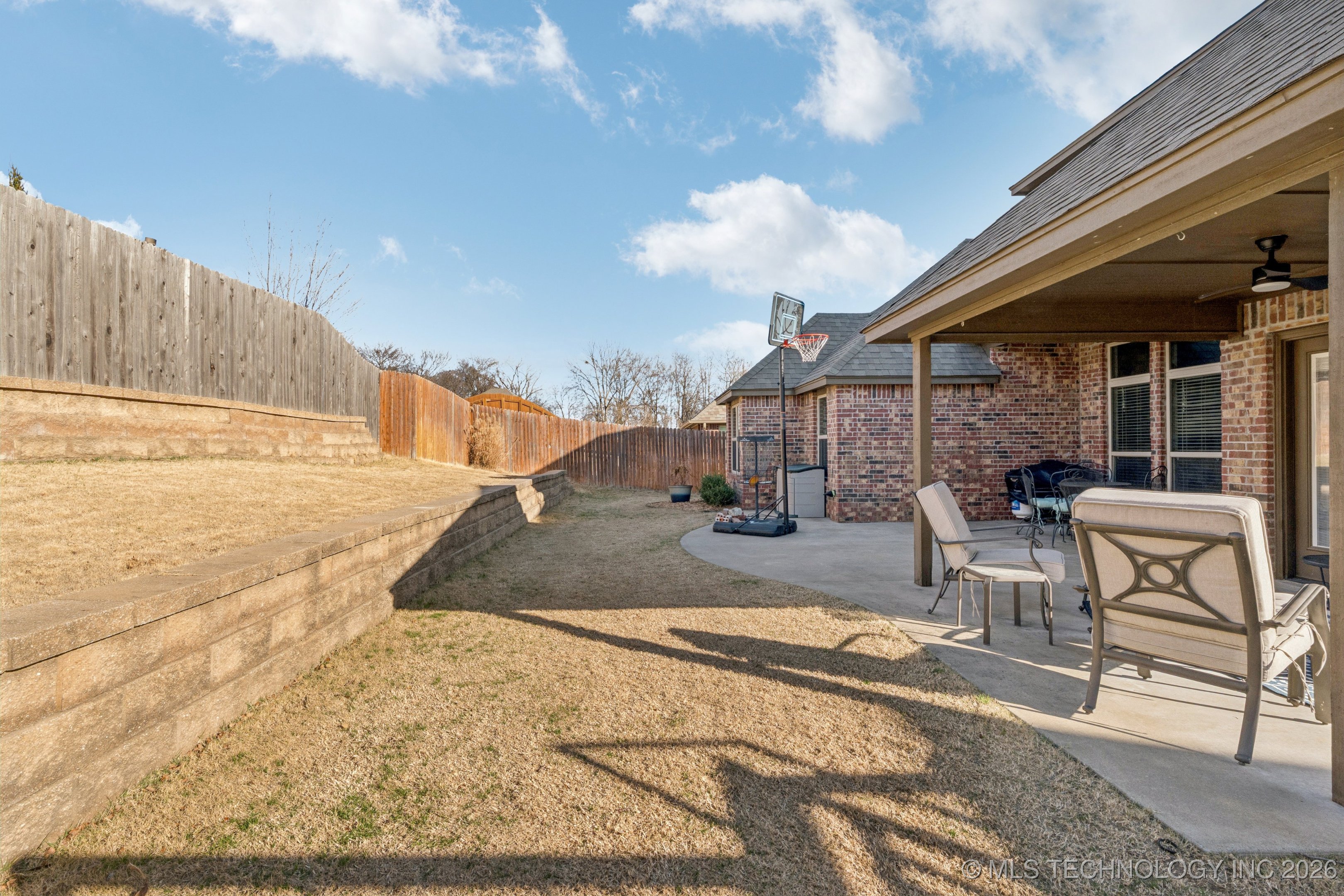 1604 E Quantico Street Property Photo 37