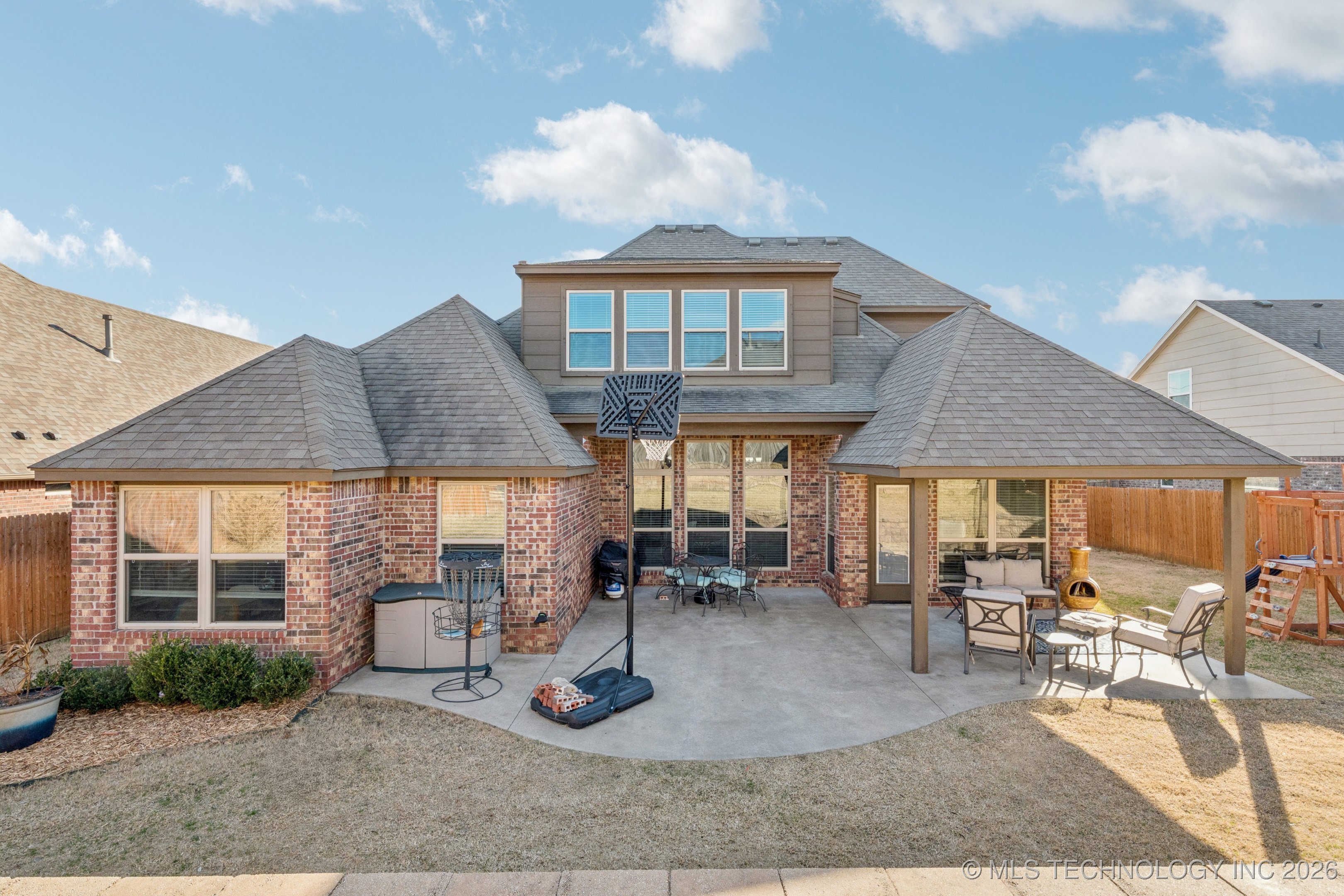 1604 E Quantico Street Property Photo 38