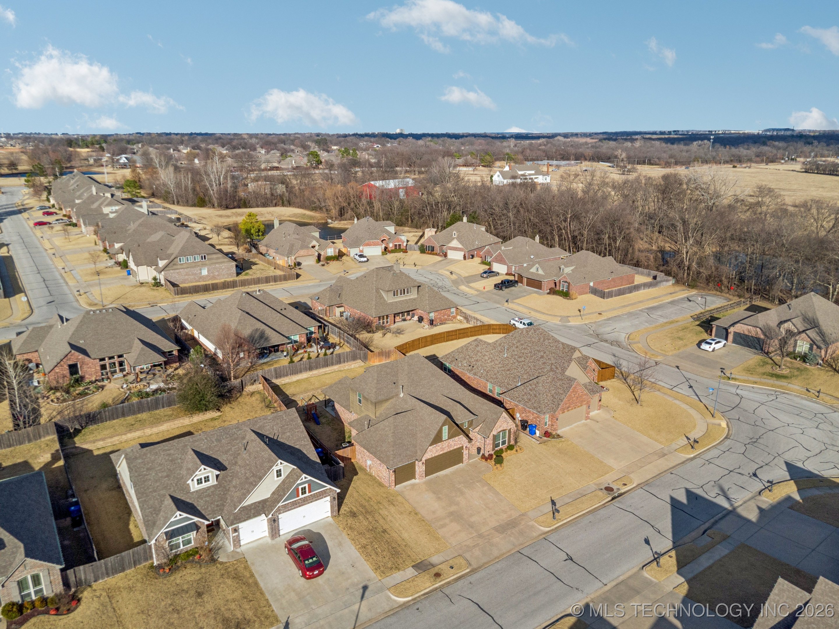 1604 E Quantico Street Property Photo 41