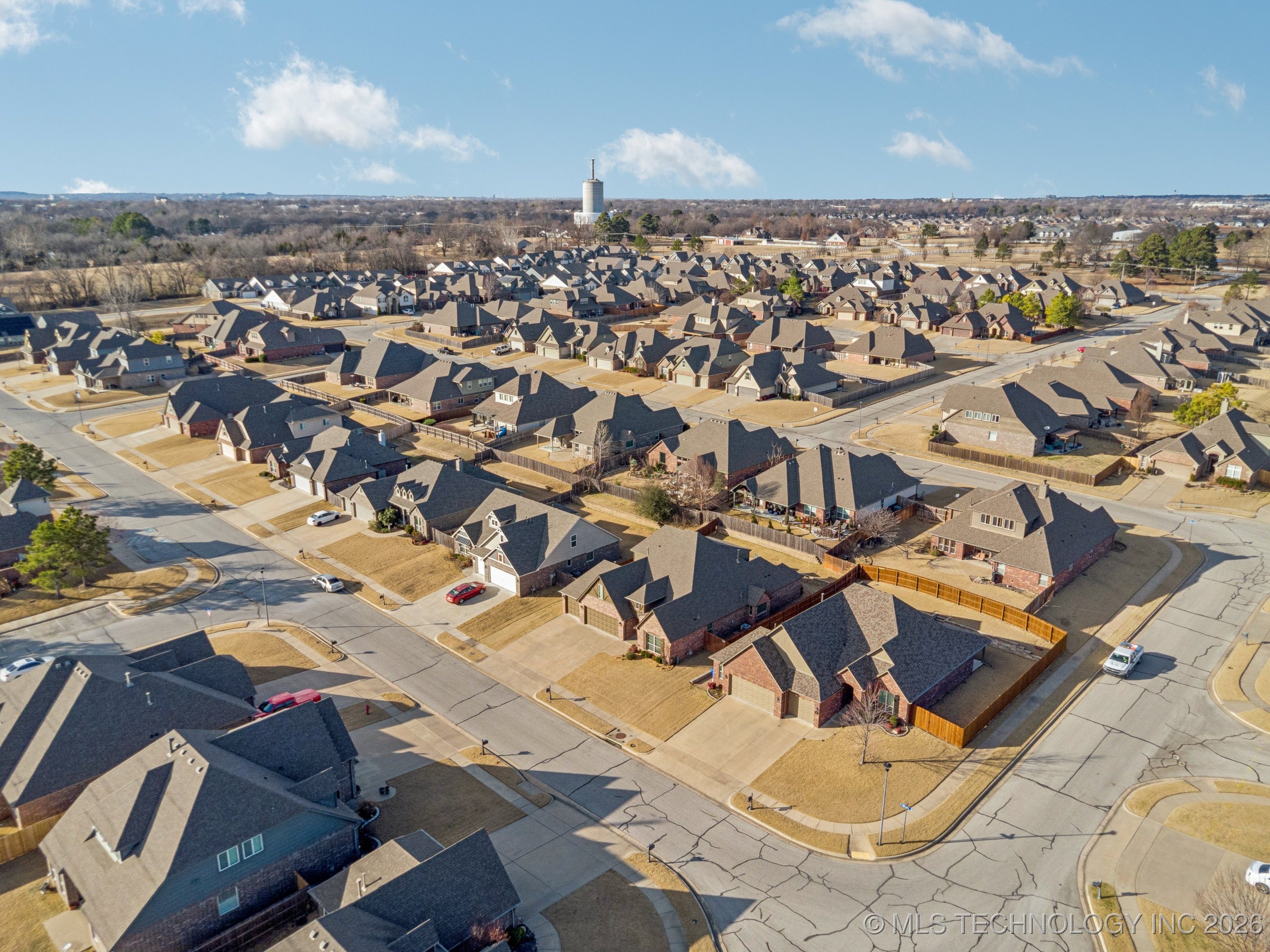 1604 E Quantico Street Property Photo 42