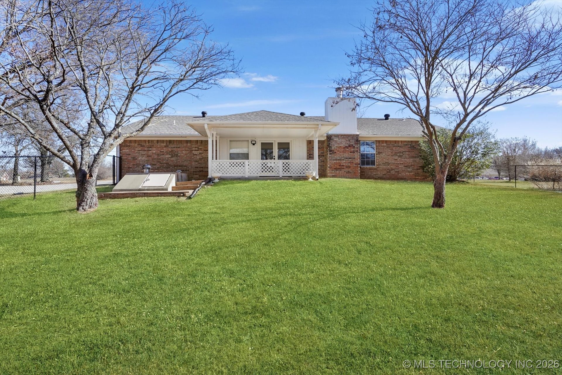 8755 Sunset Drive Property Photo 33