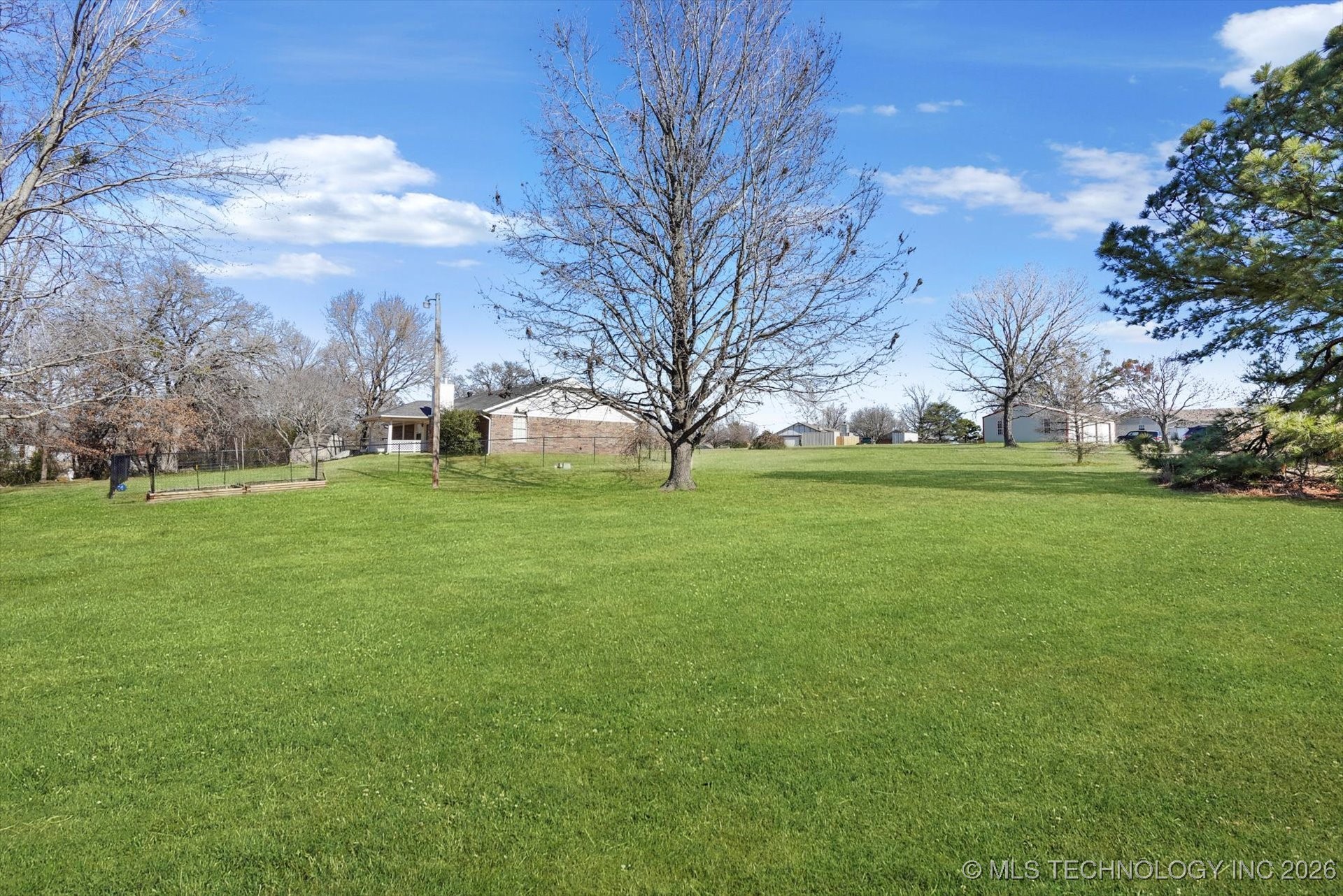 8755 Sunset Drive Property Photo 34