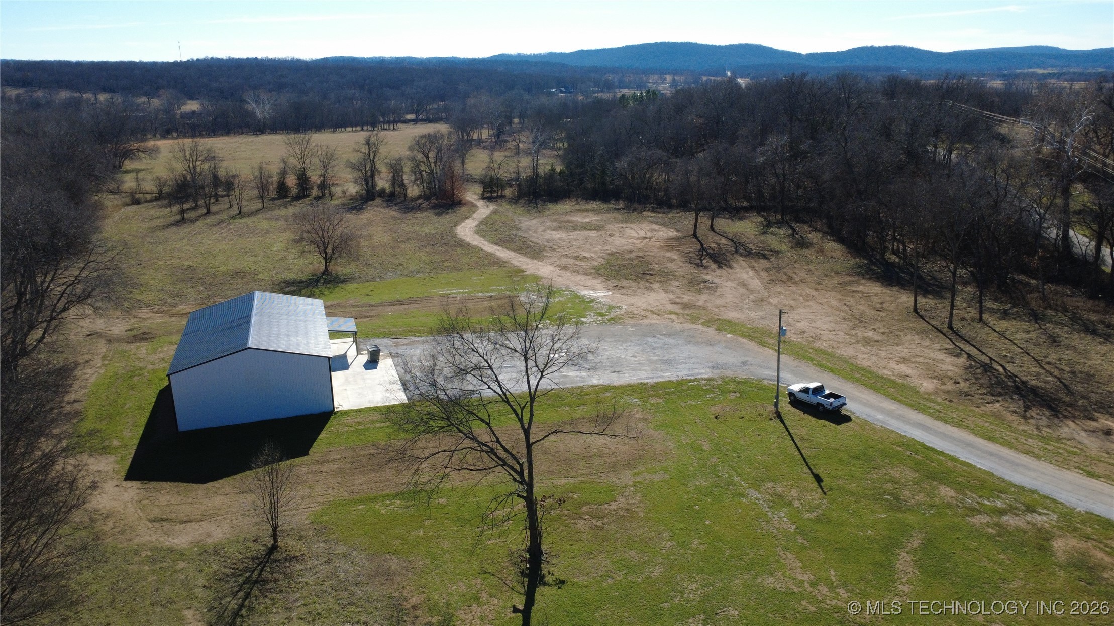 24070 S Manard Road Property Photo 14