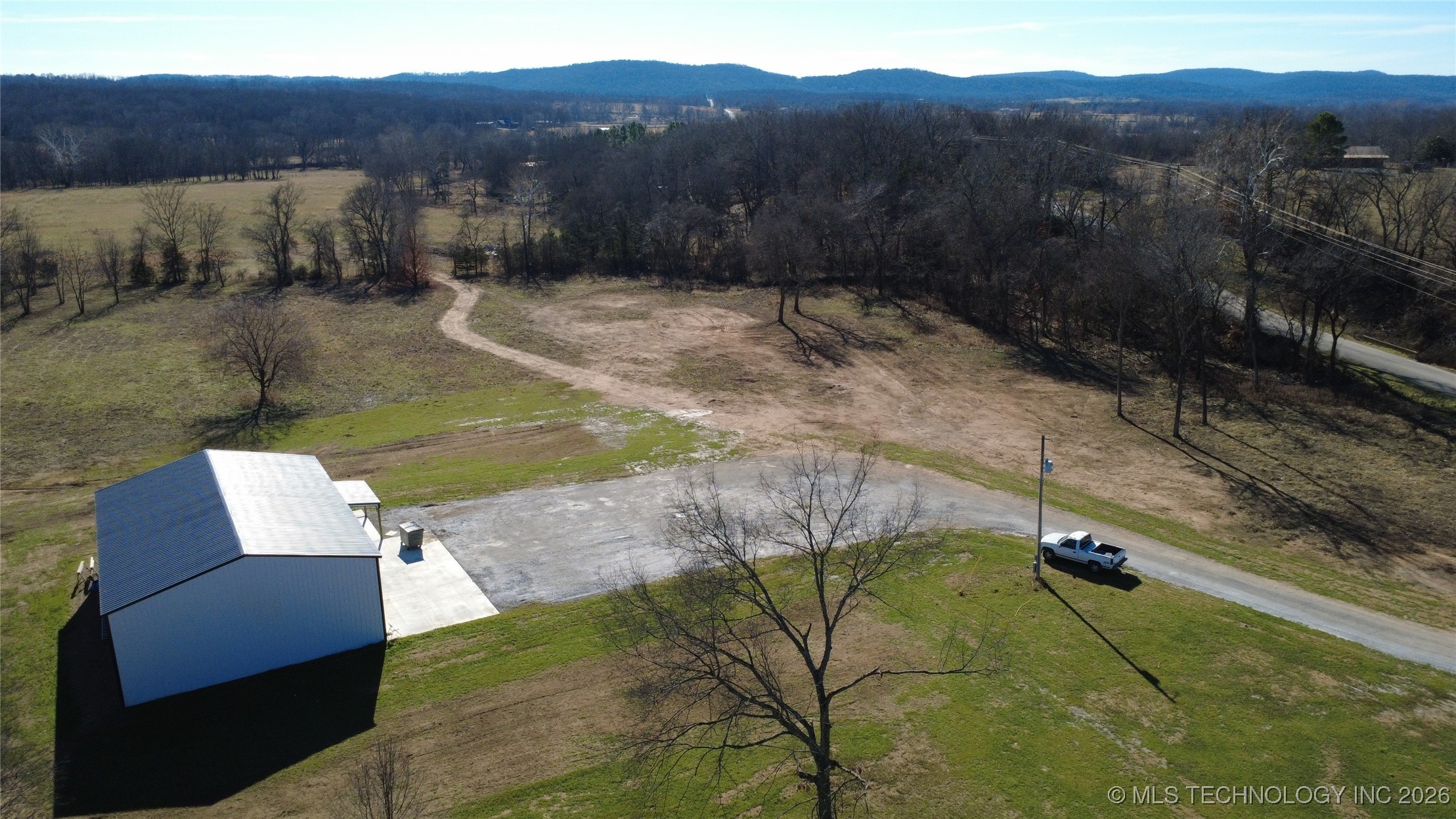 24070 S Manard Road Property Photo 15