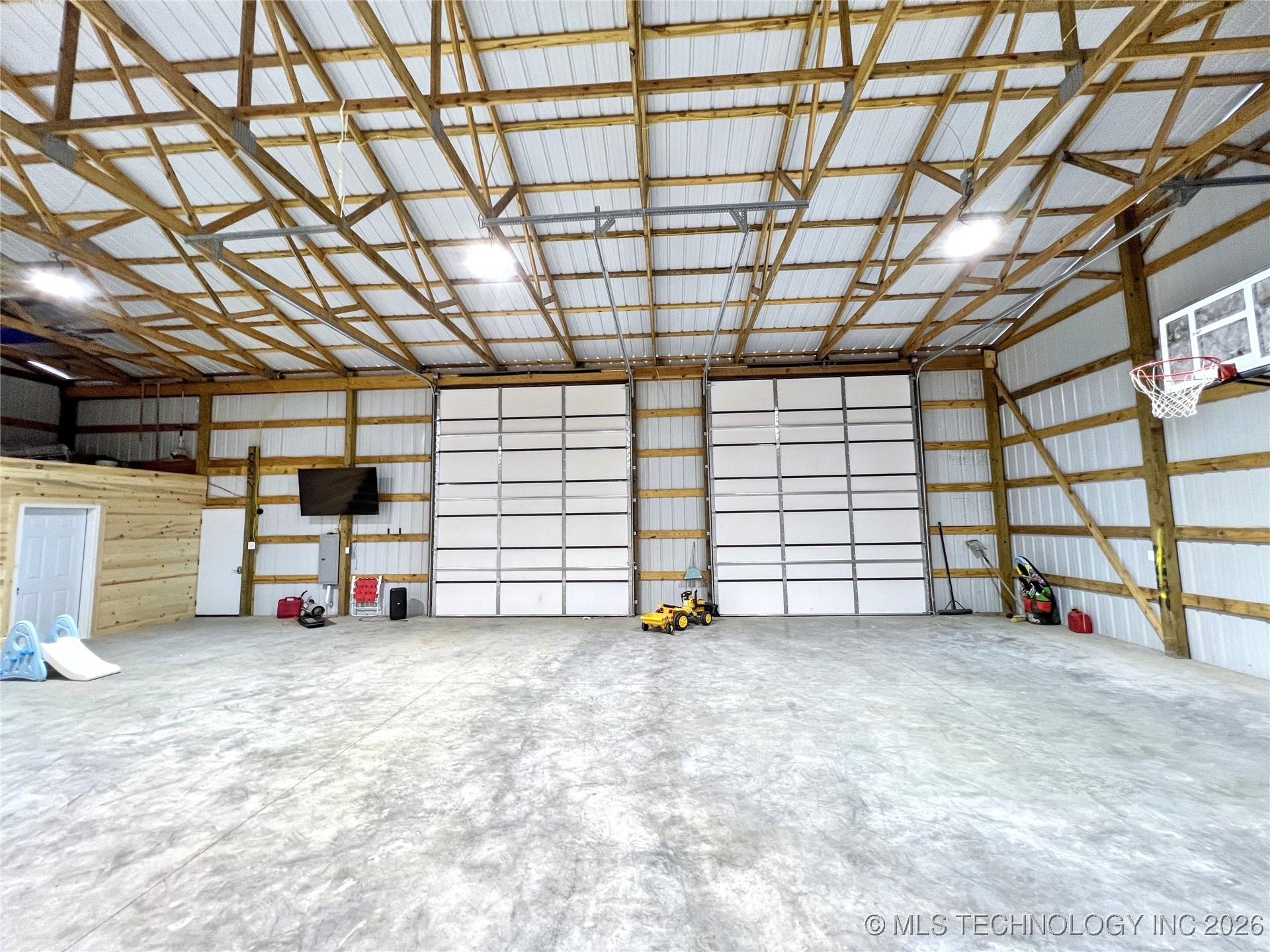 24070 S Manard Road Property Photo 25