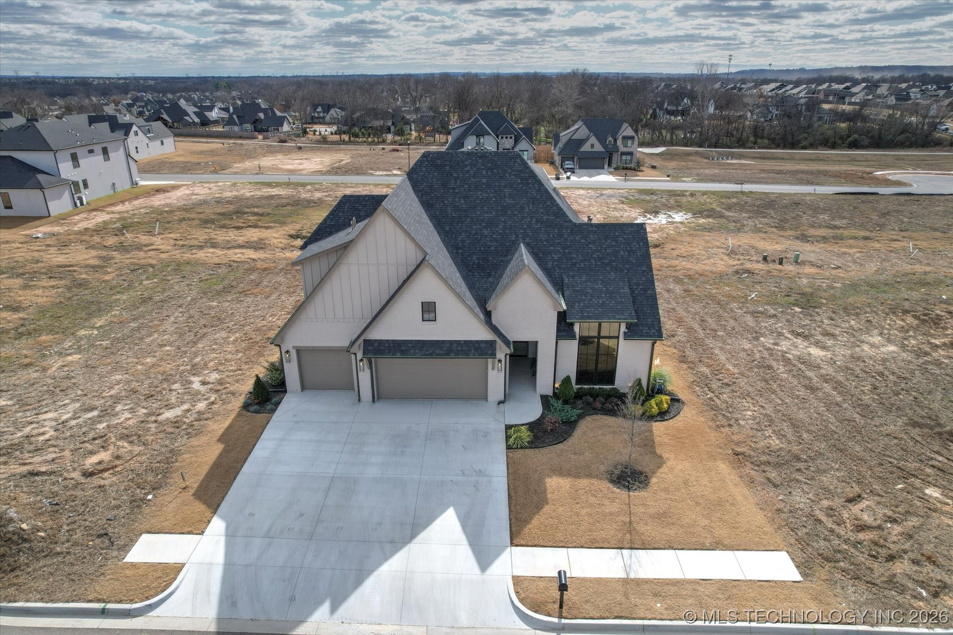 2338 E 134th Circle S Property Photo 46