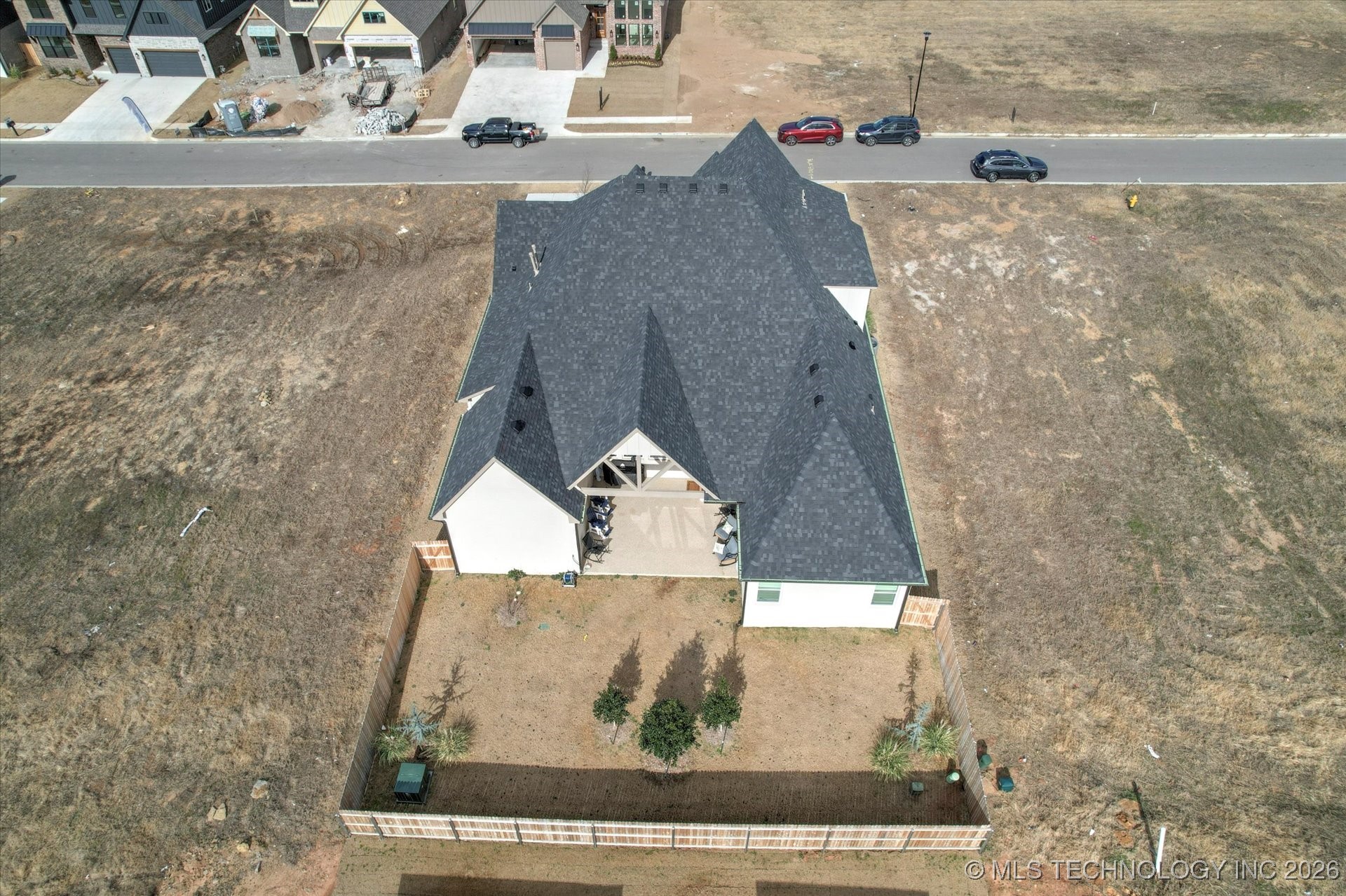 2338 E 134th Circle S Property Photo 49