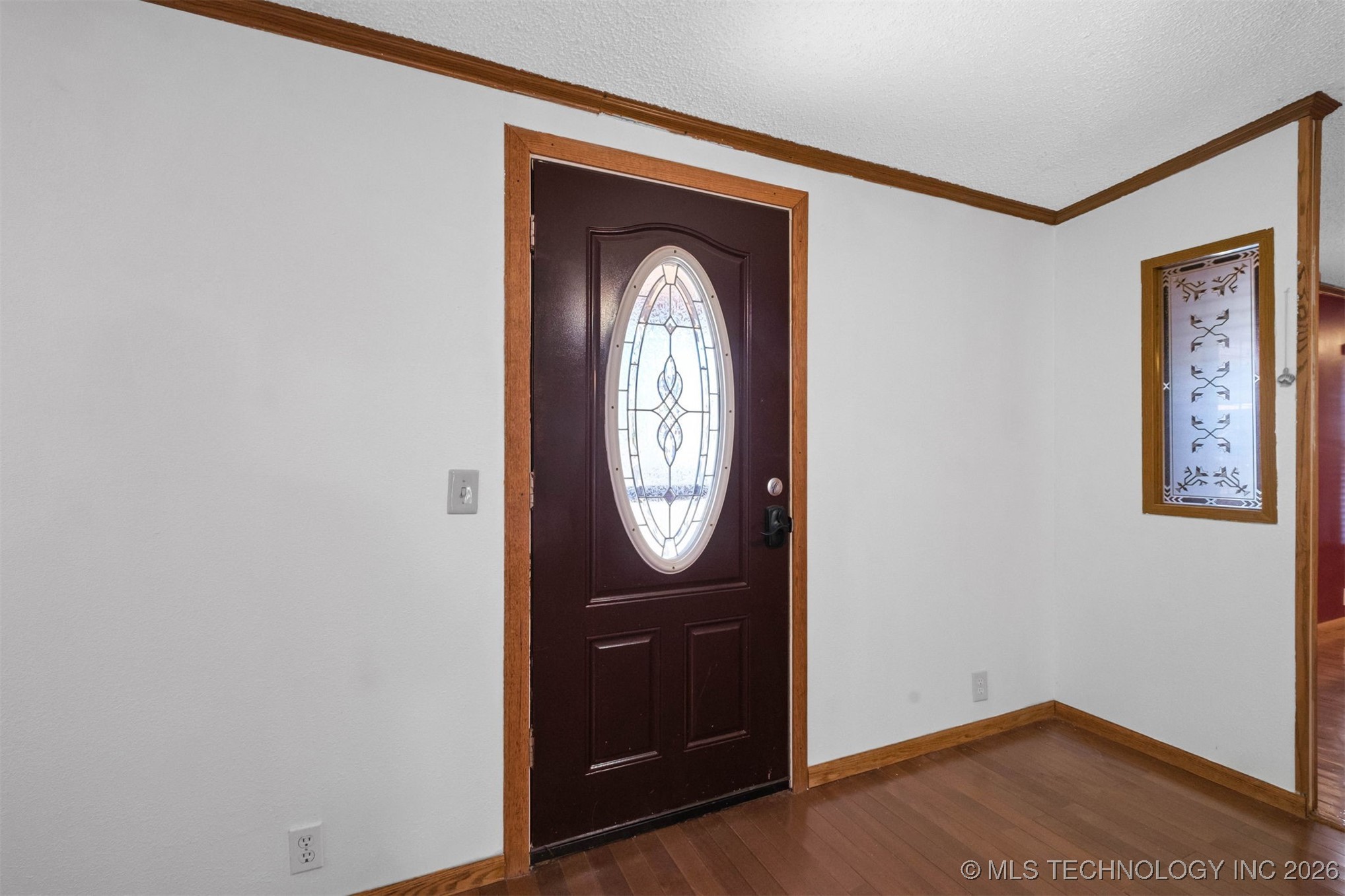 470443 E 723 Road Property Photo 6